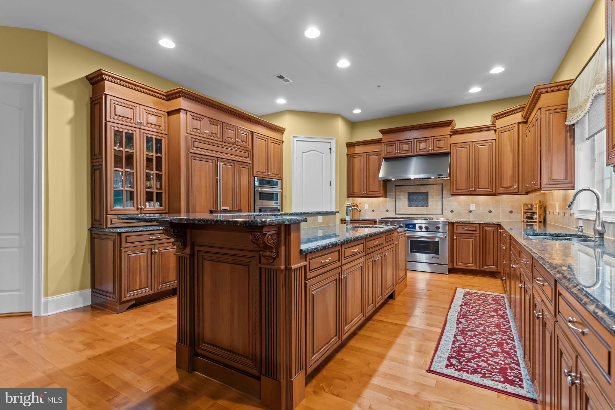 CHAPMANS CORNER - Residential