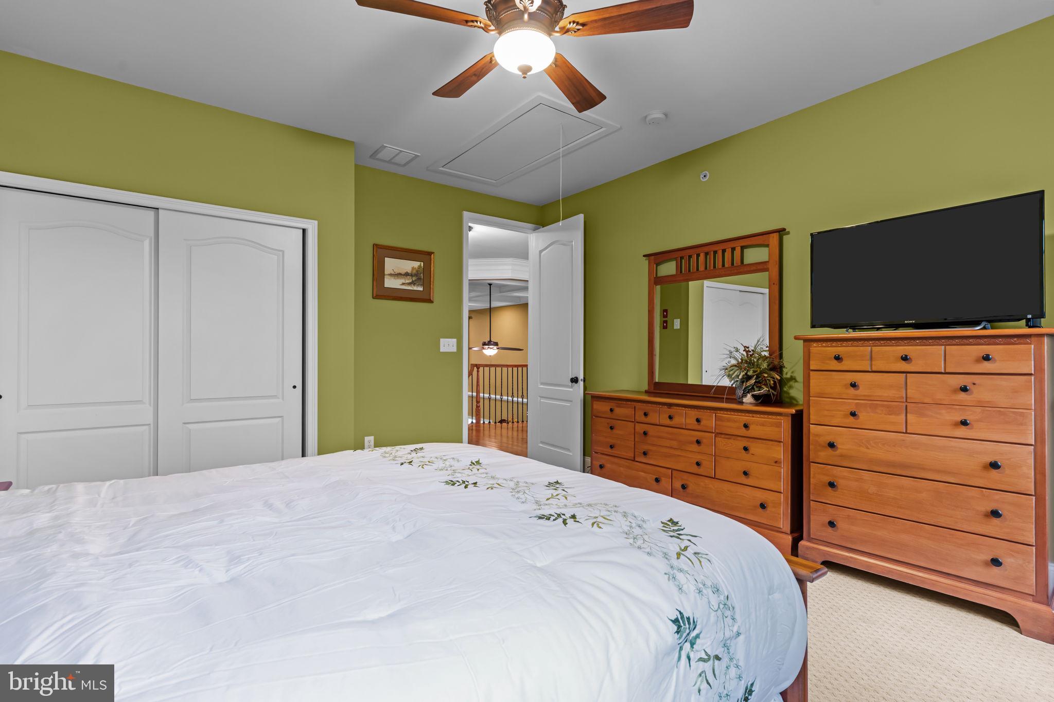 CHAPMANS CORNER - Residential