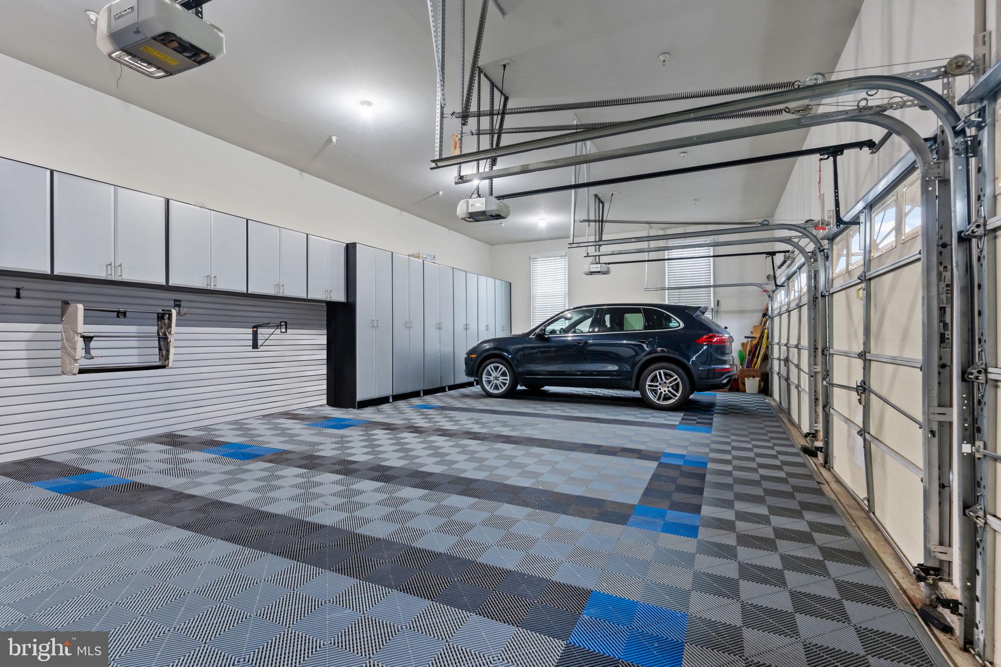 CHAPMANS CORNER - Residential