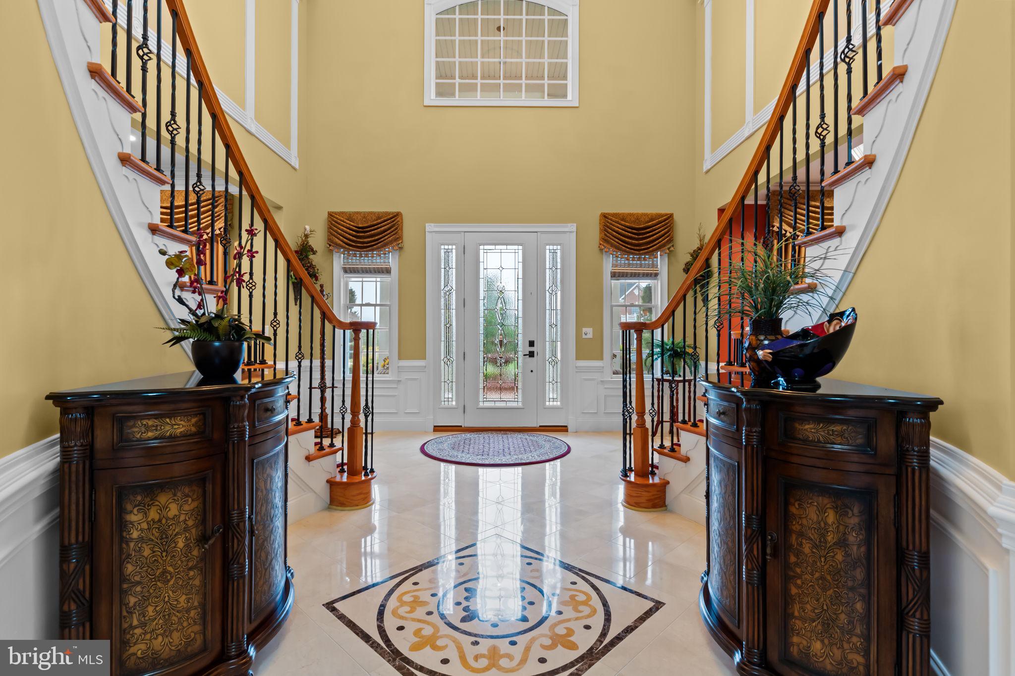 CHAPMANS CORNER - Residential