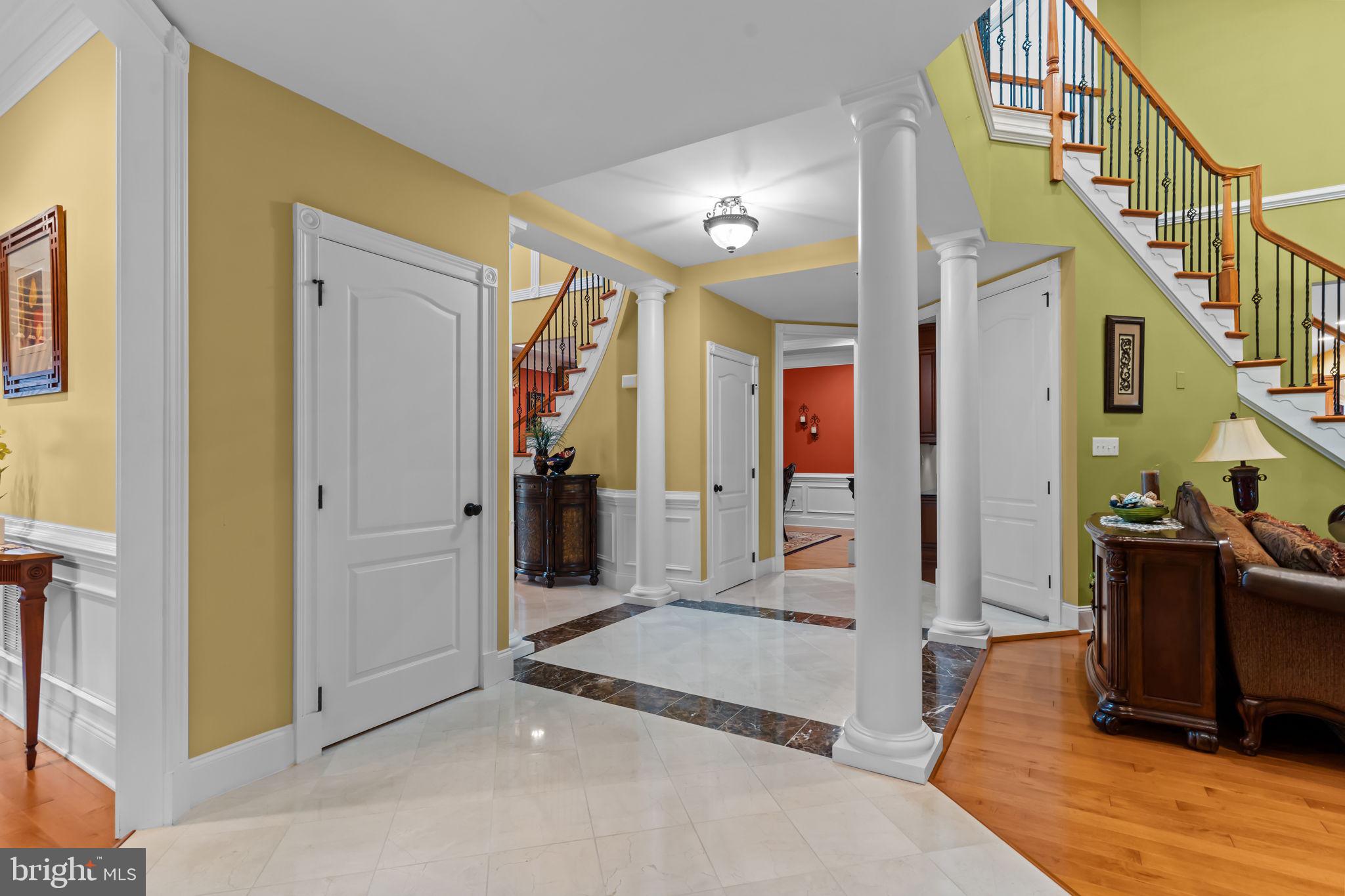 CHAPMANS CORNER - Residential