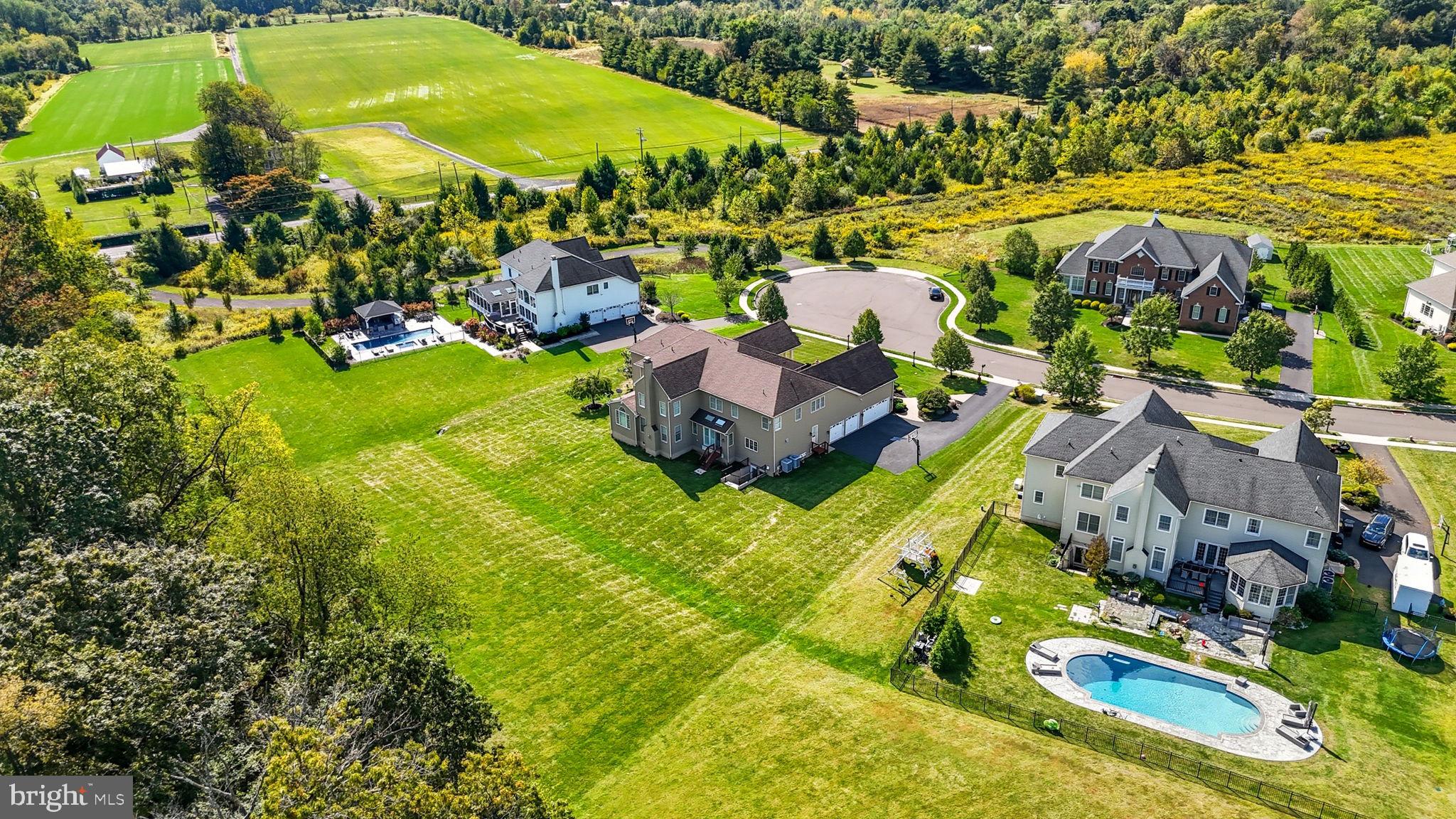 CHAPMANS CORNER - Residential