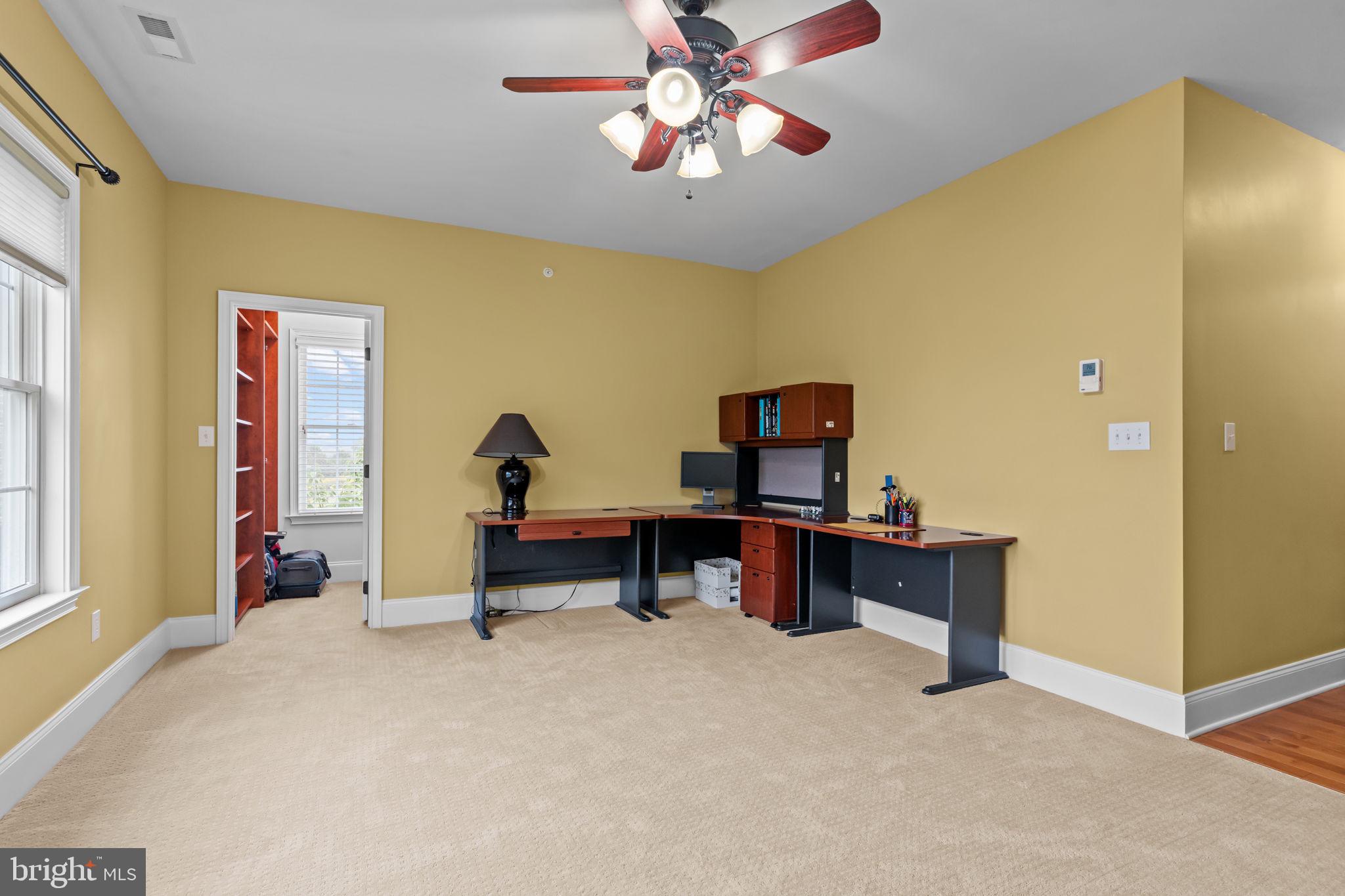 CHAPMANS CORNER - Residential