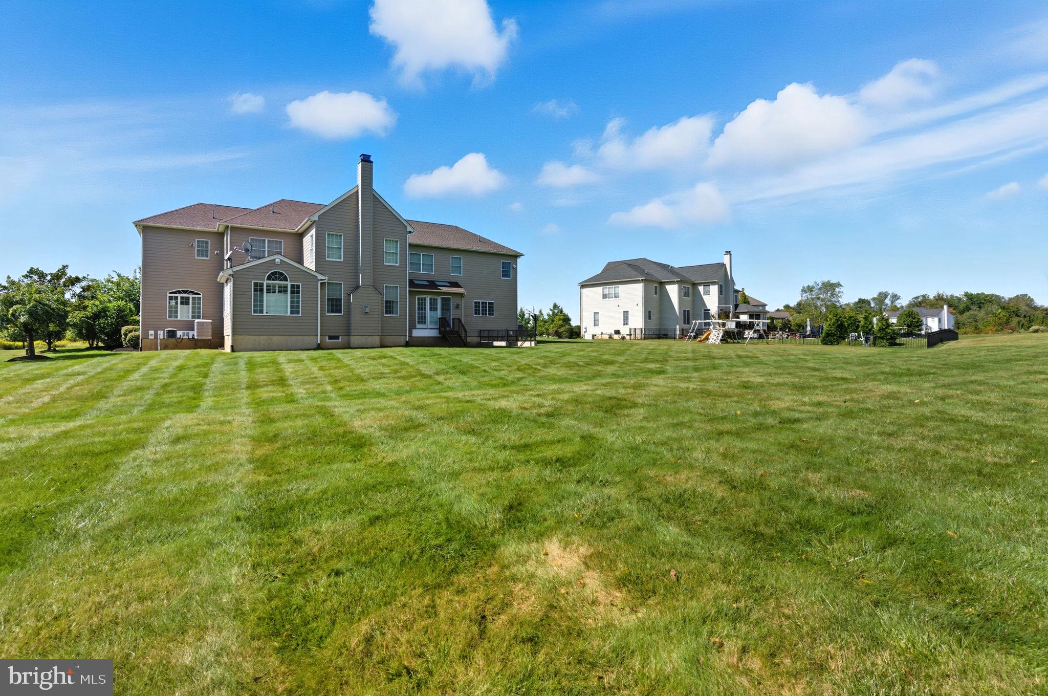 CHAPMANS CORNER - Residential