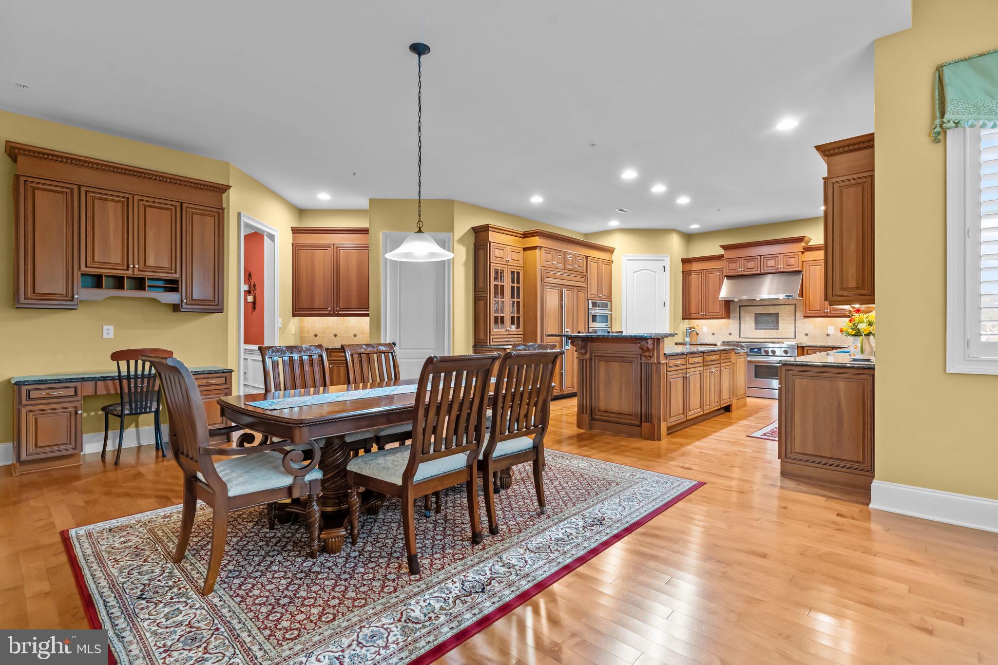 CHAPMANS CORNER - Residential