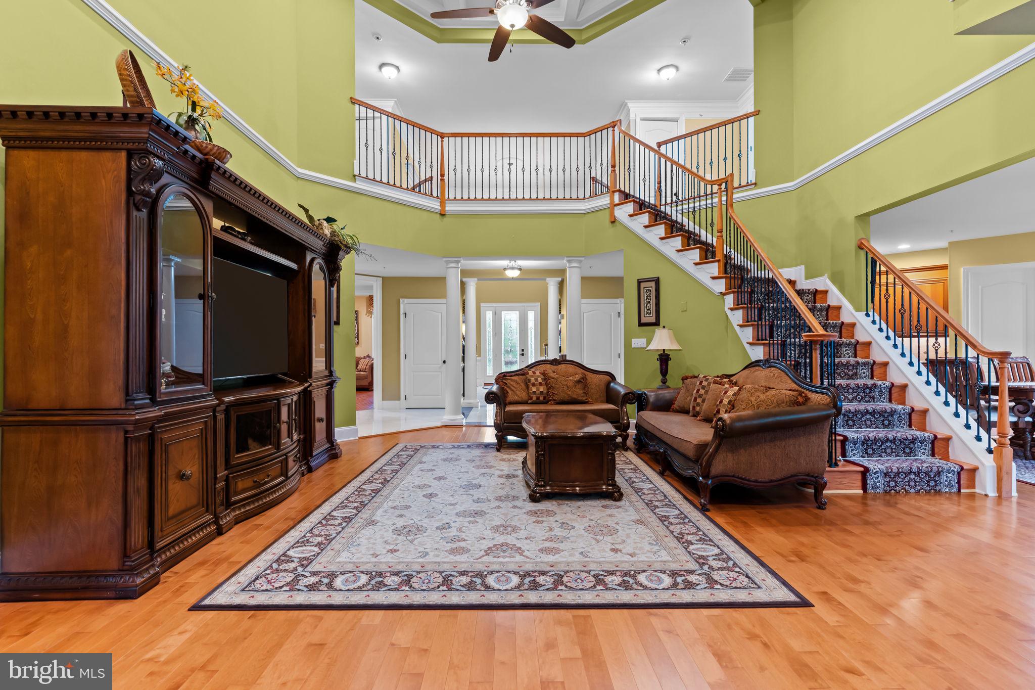 CHAPMANS CORNER - Residential