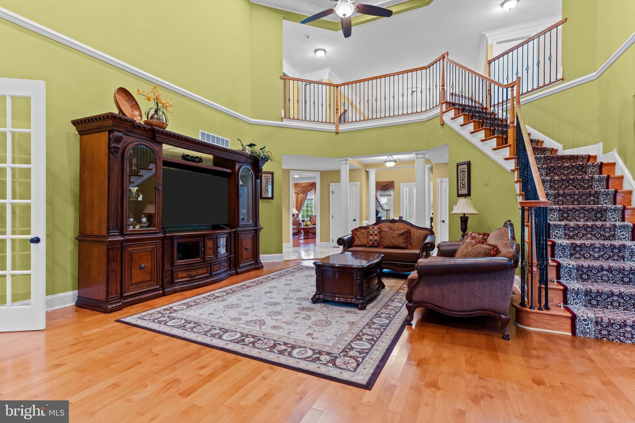 CHAPMANS CORNER - Residential