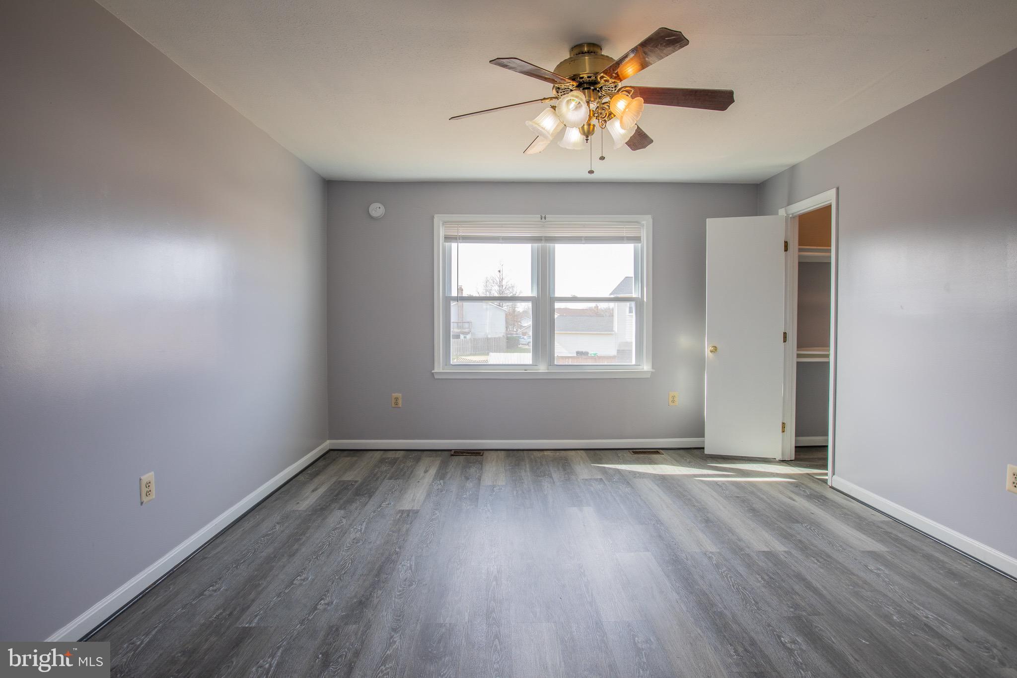 CLINTON - Residential Lease