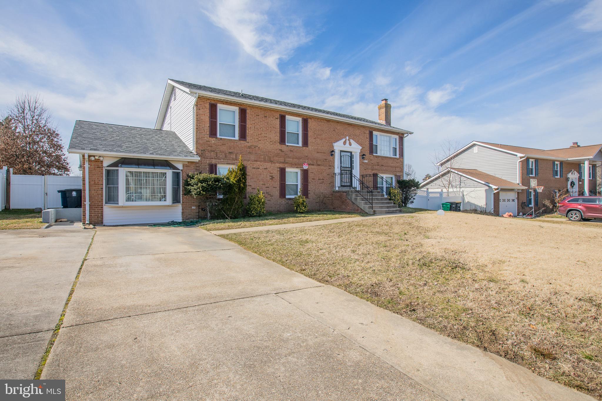 CLINTON - Residential Lease