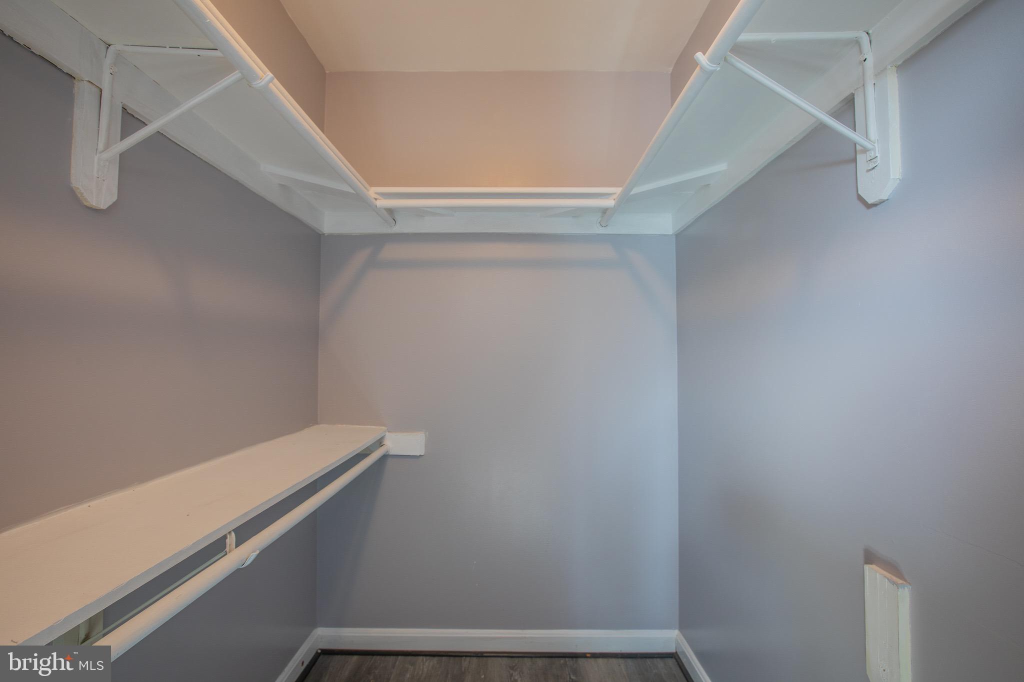 CLINTON - Residential Lease