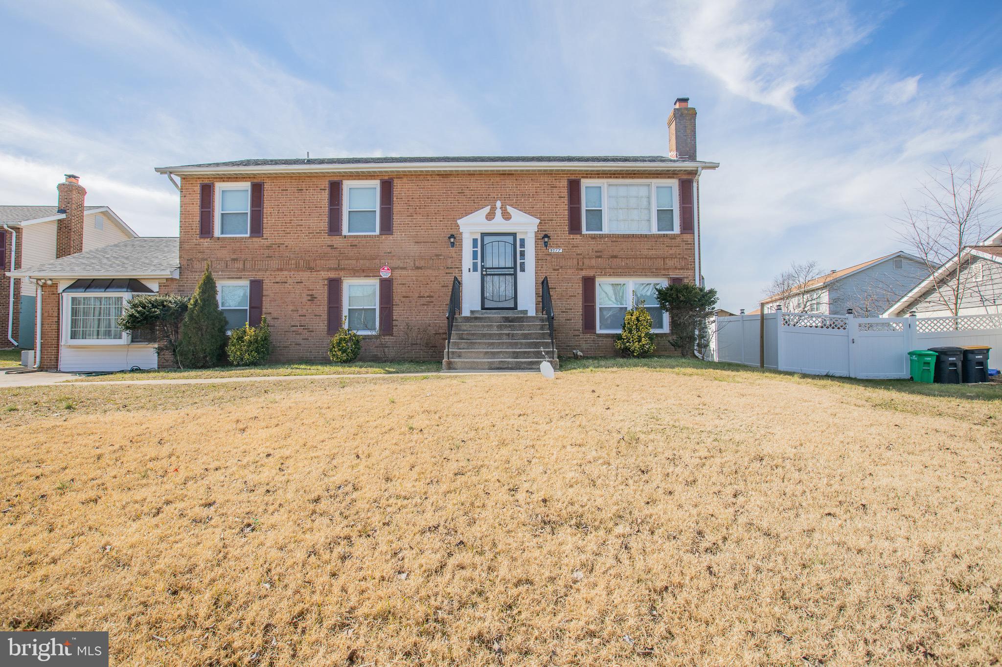 CLINTON - Residential Lease