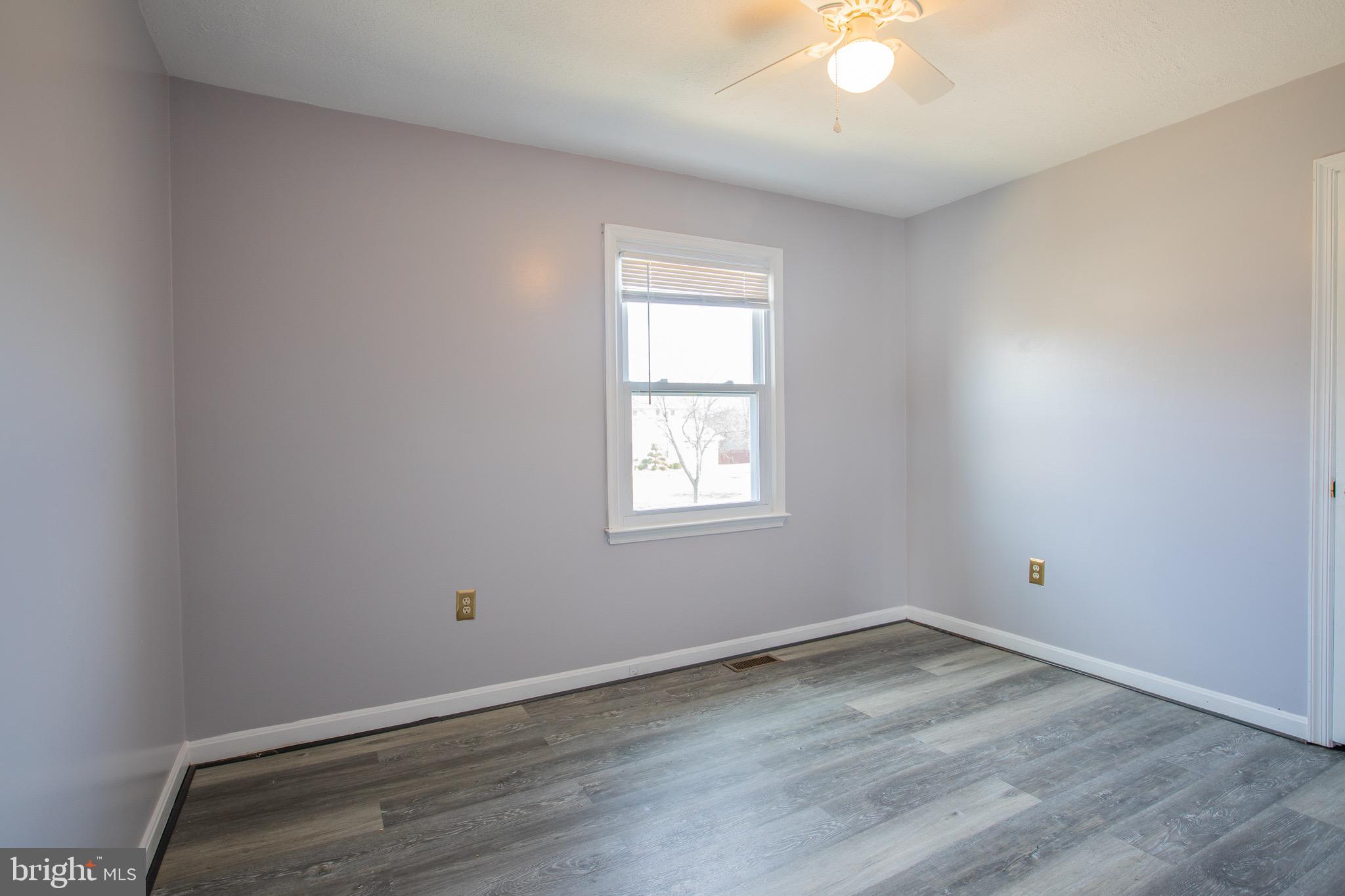 CLINTON - Residential Lease