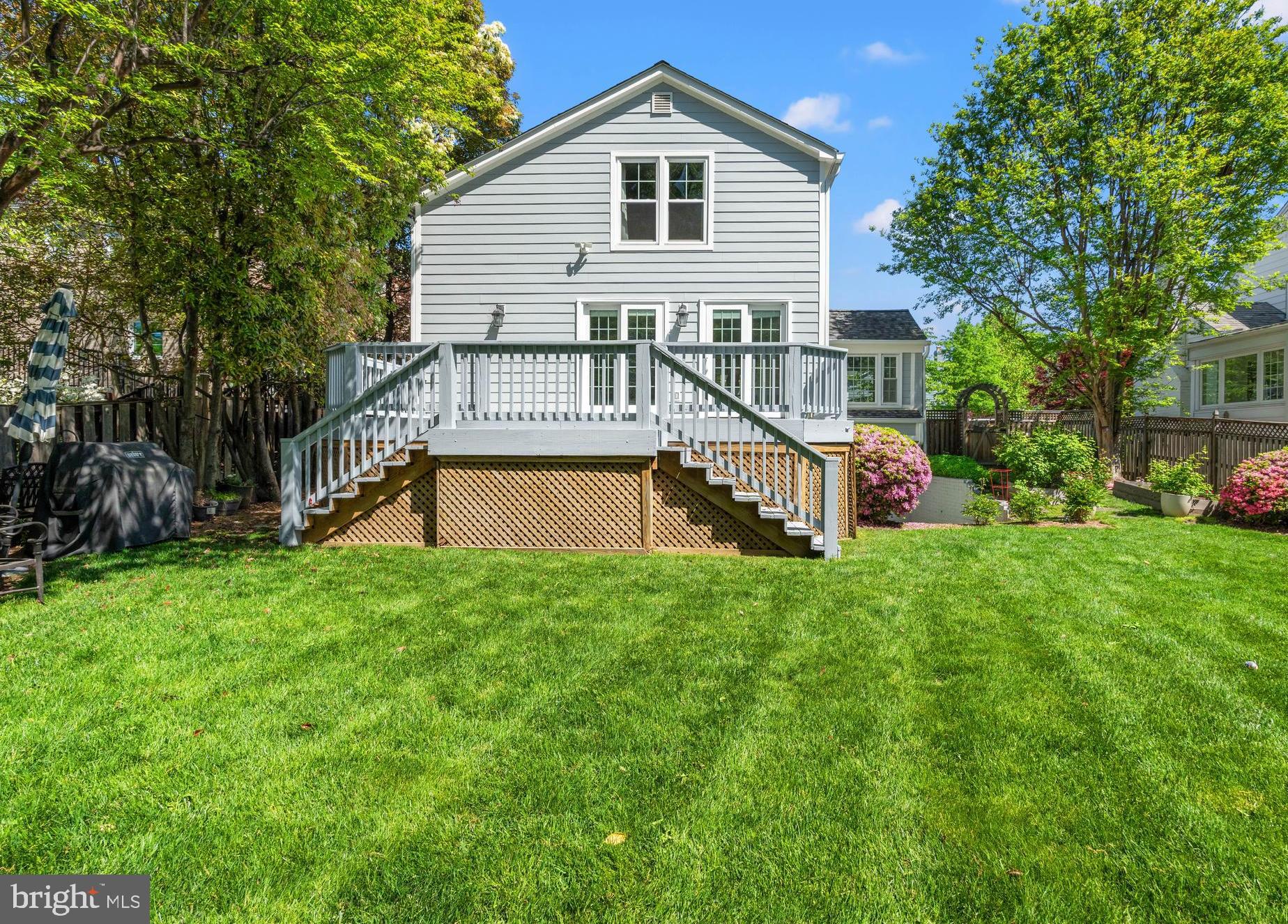 BEVERLY HILLS - Residential