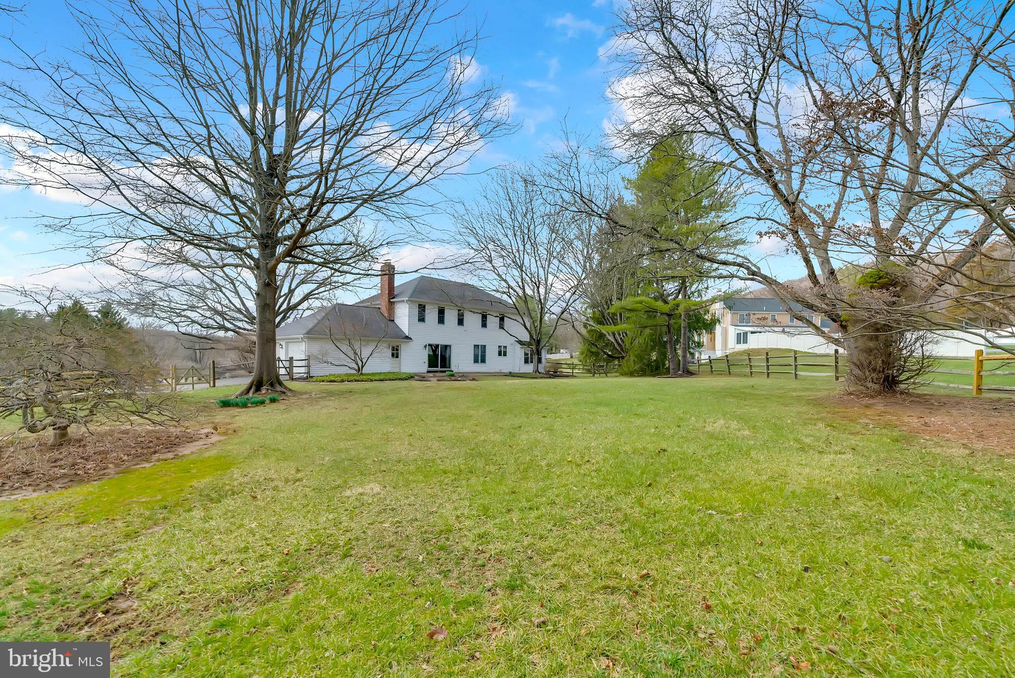 VALLEY CREEK FARM - Residential