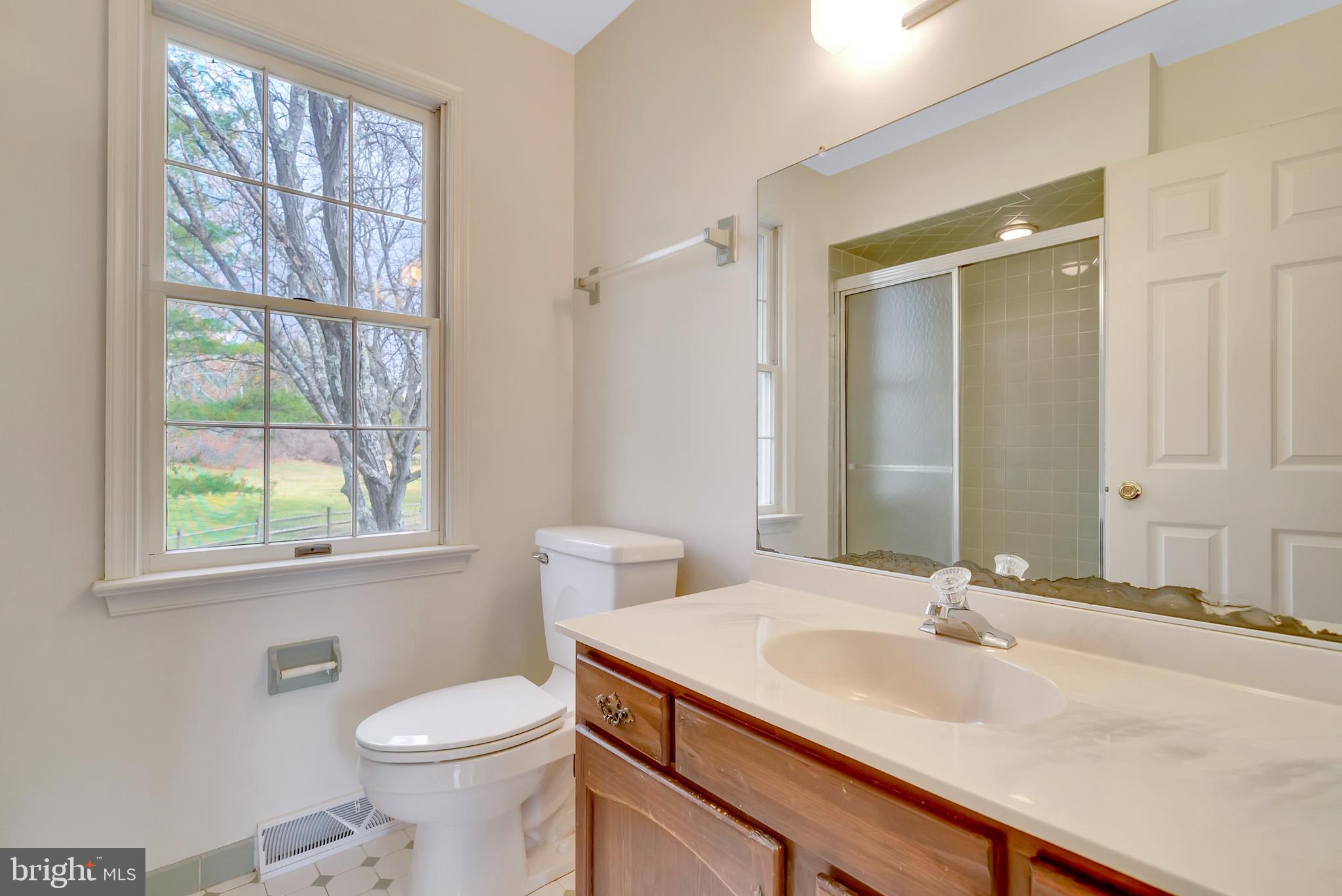 VALLEY CREEK FARM - Residential