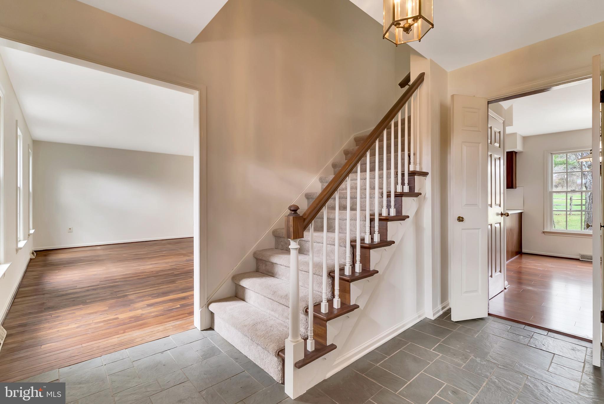 VALLEY CREEK FARM - Residential