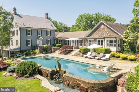 9 BLUEBERRY LANE PERKASIE PA 18944