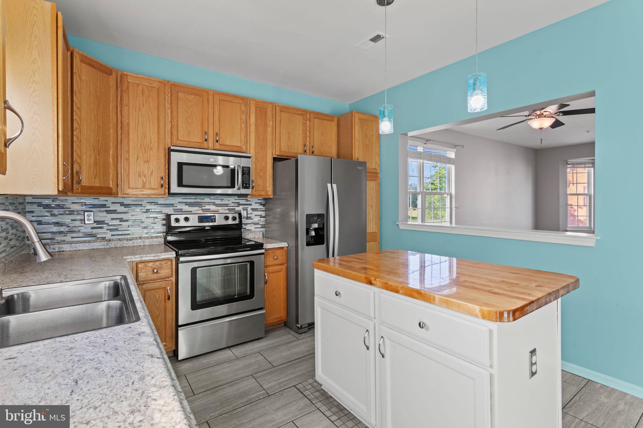 FREDERICKTOWNE VILLAGE - Residential