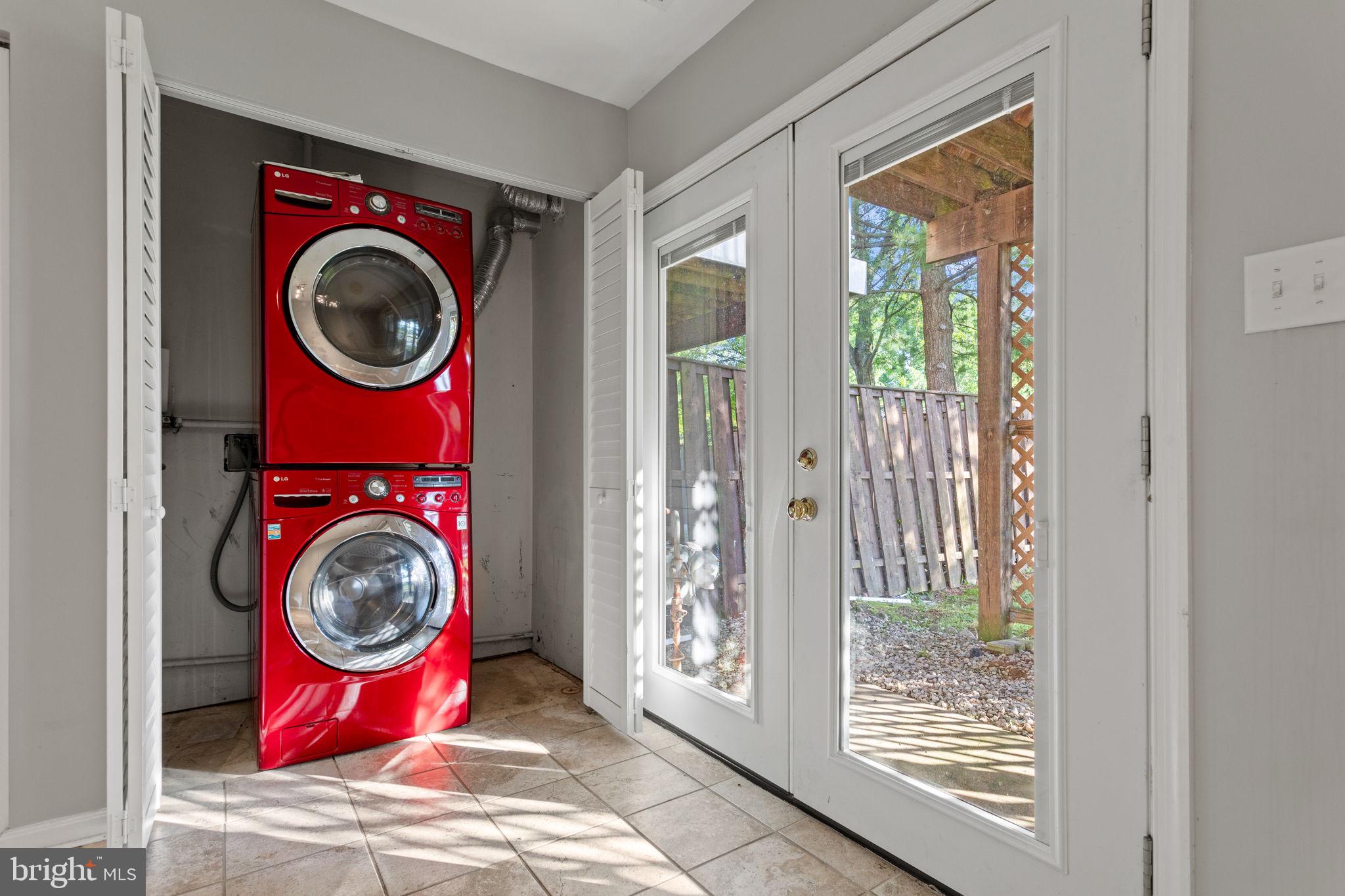 FREDERICKTOWNE VILLAGE - Residential