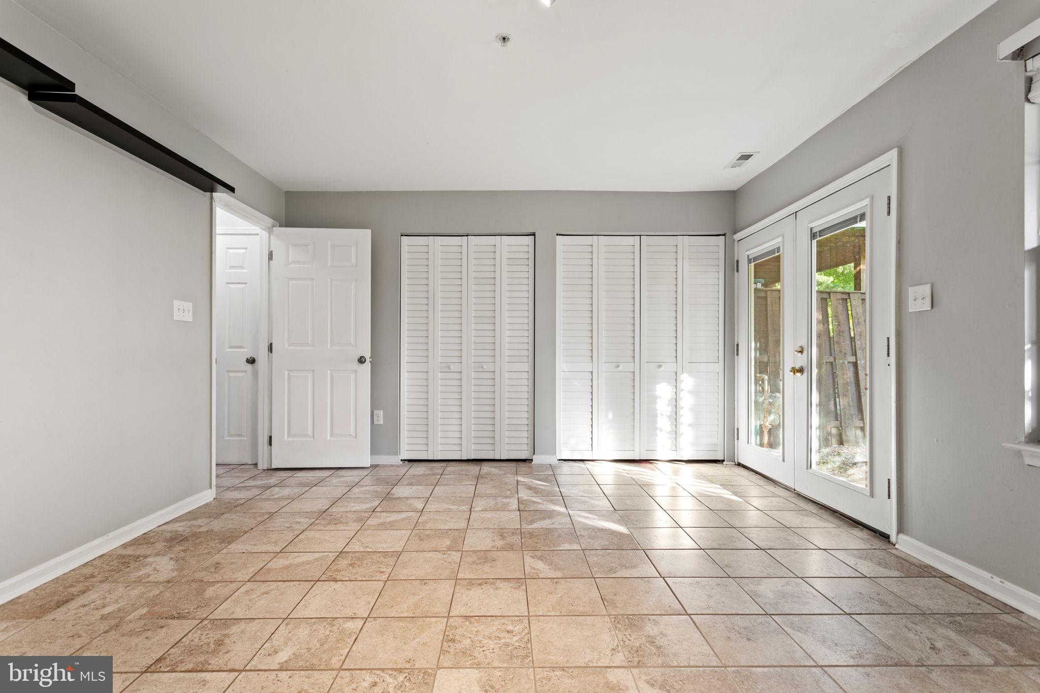 FREDERICKTOWNE VILLAGE - Residential