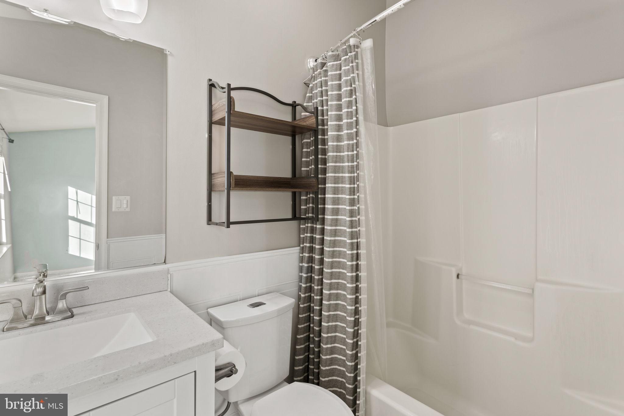 FREDERICKTOWNE VILLAGE - Residential