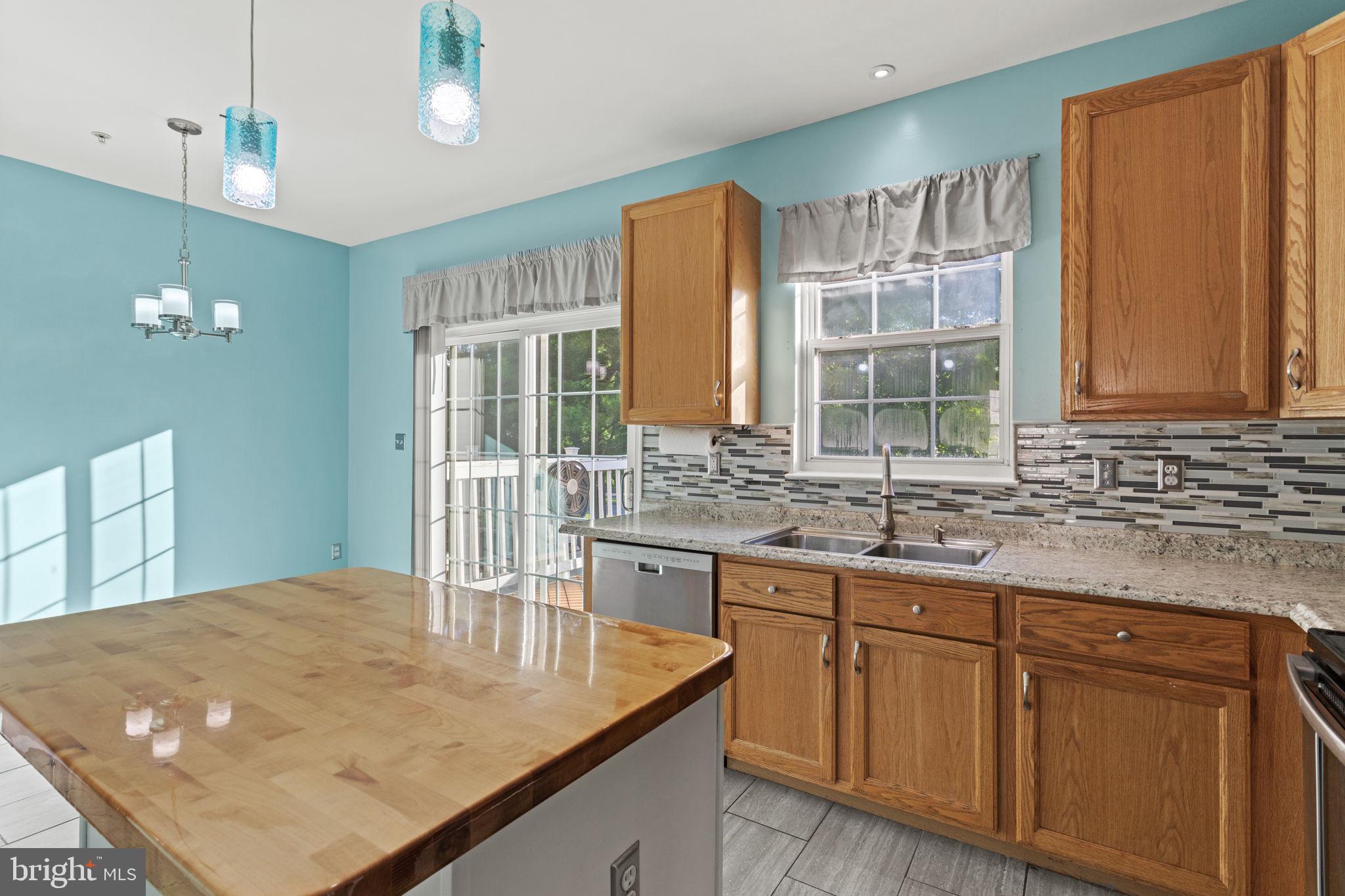 FREDERICKTOWNE VILLAGE - Residential