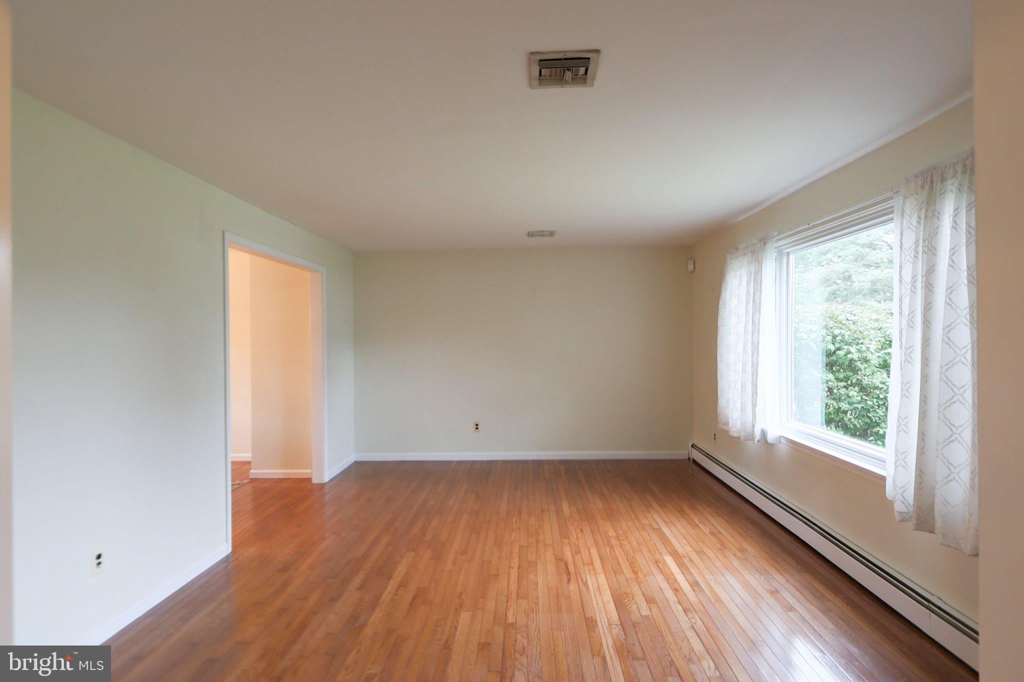 809 HARTLEY PLACE