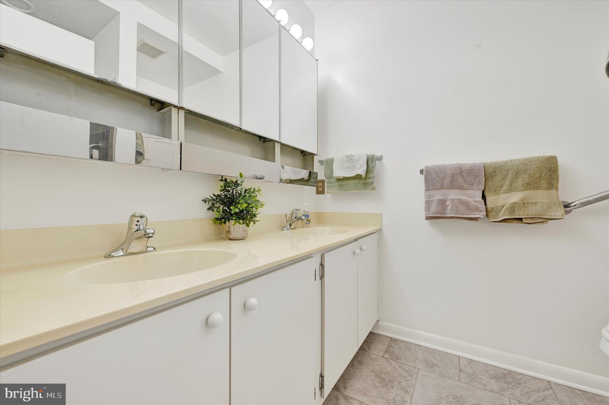 MAYS CHAPEL - Residential