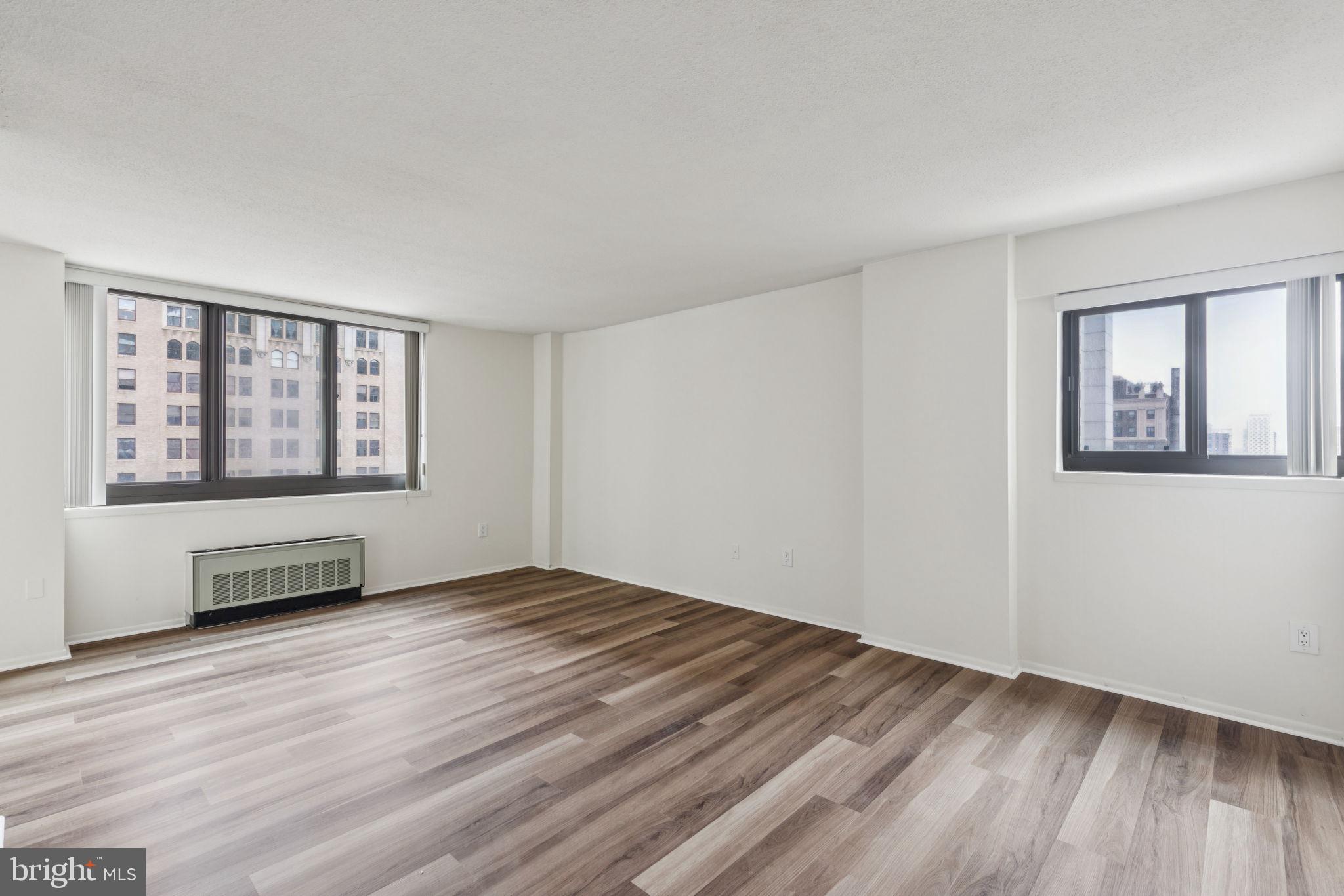 AVENUE OF THE ARTS - Residential