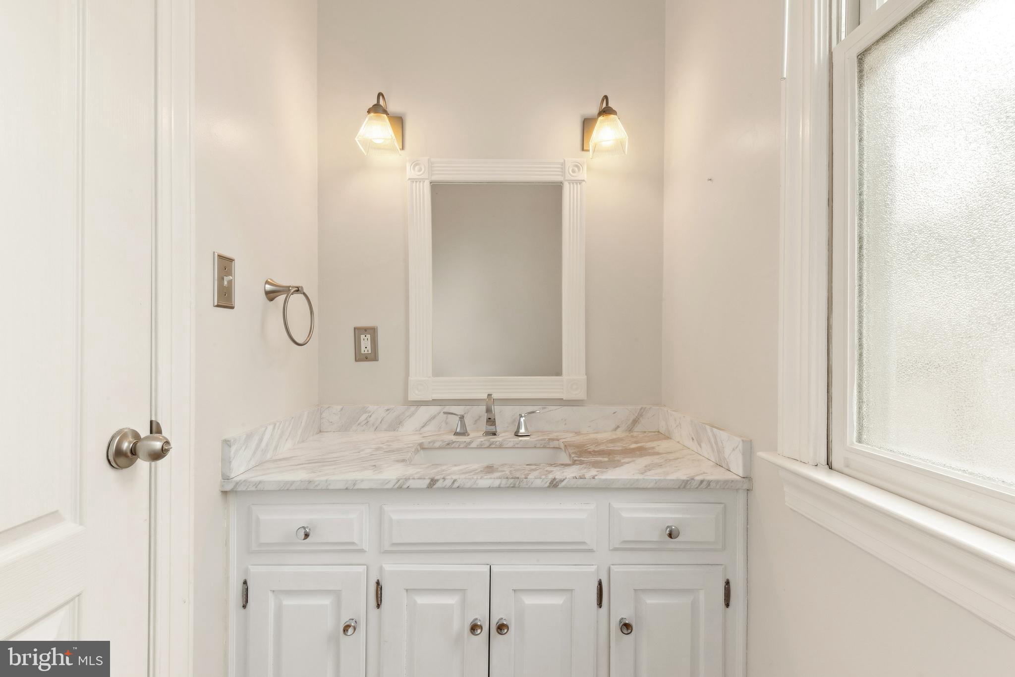 BAKER PARK - Residential Lease