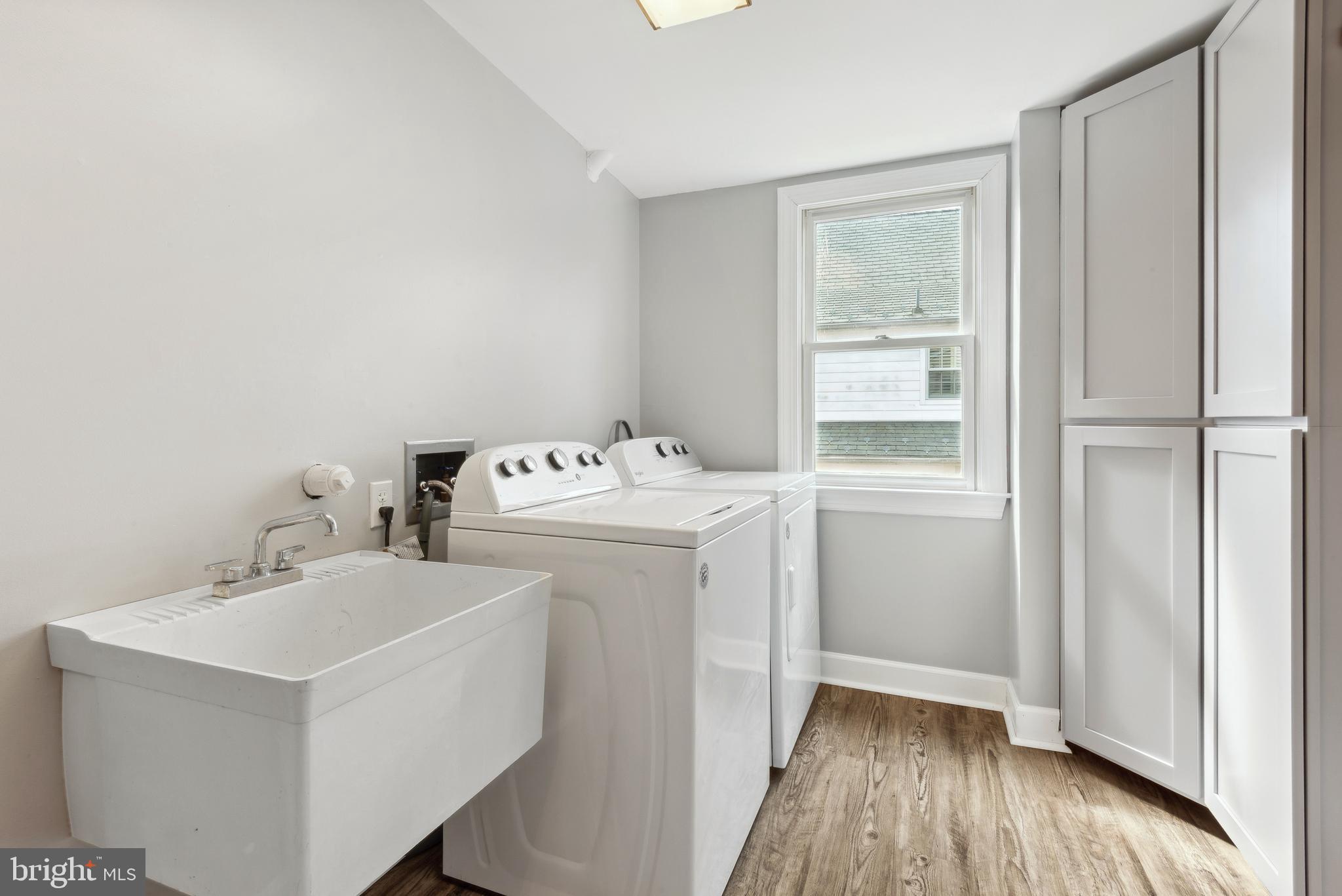 BAKER PARK - Residential Lease