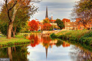 BAKER PARK - Residential Lease