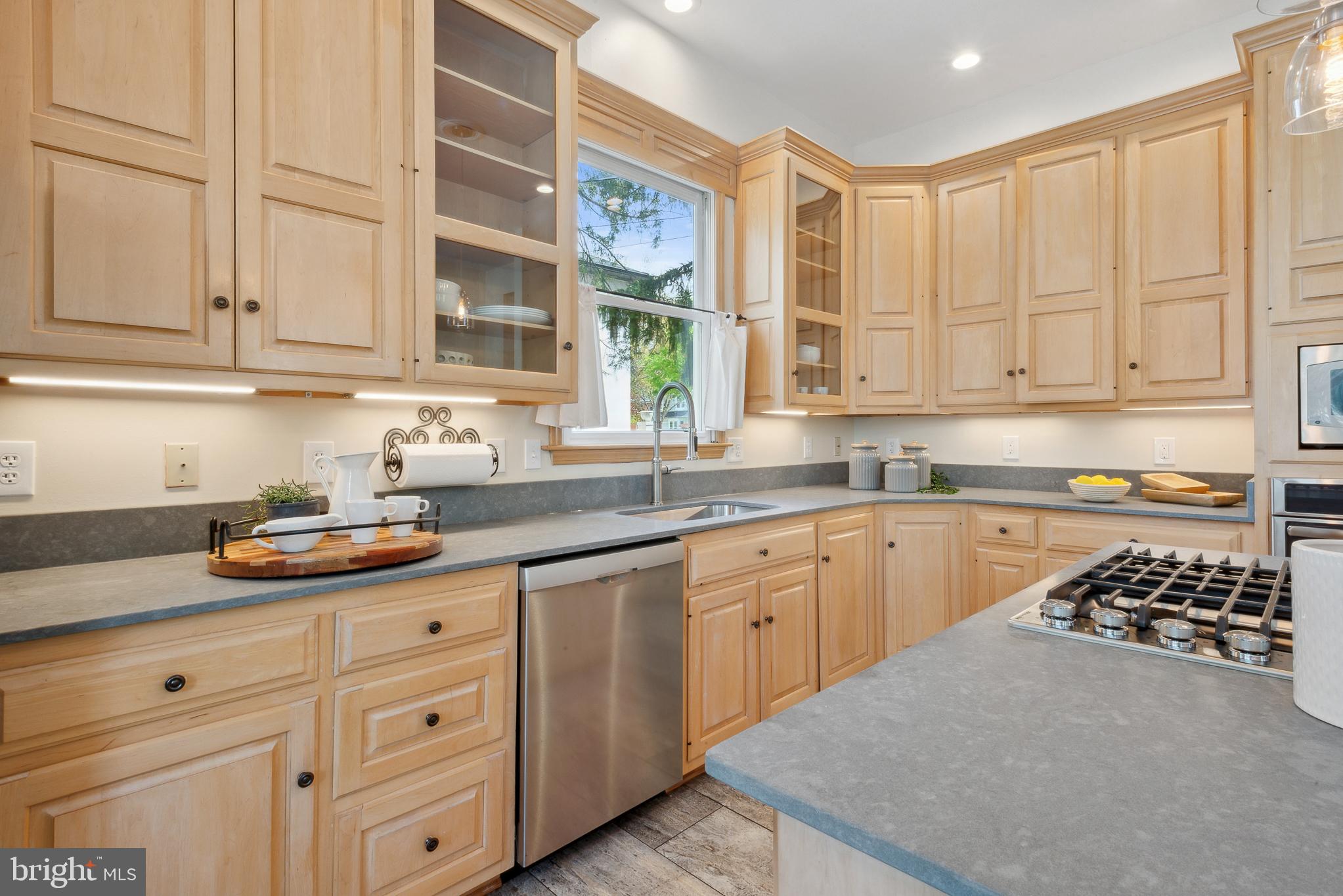 BAKER PARK - Residential Lease