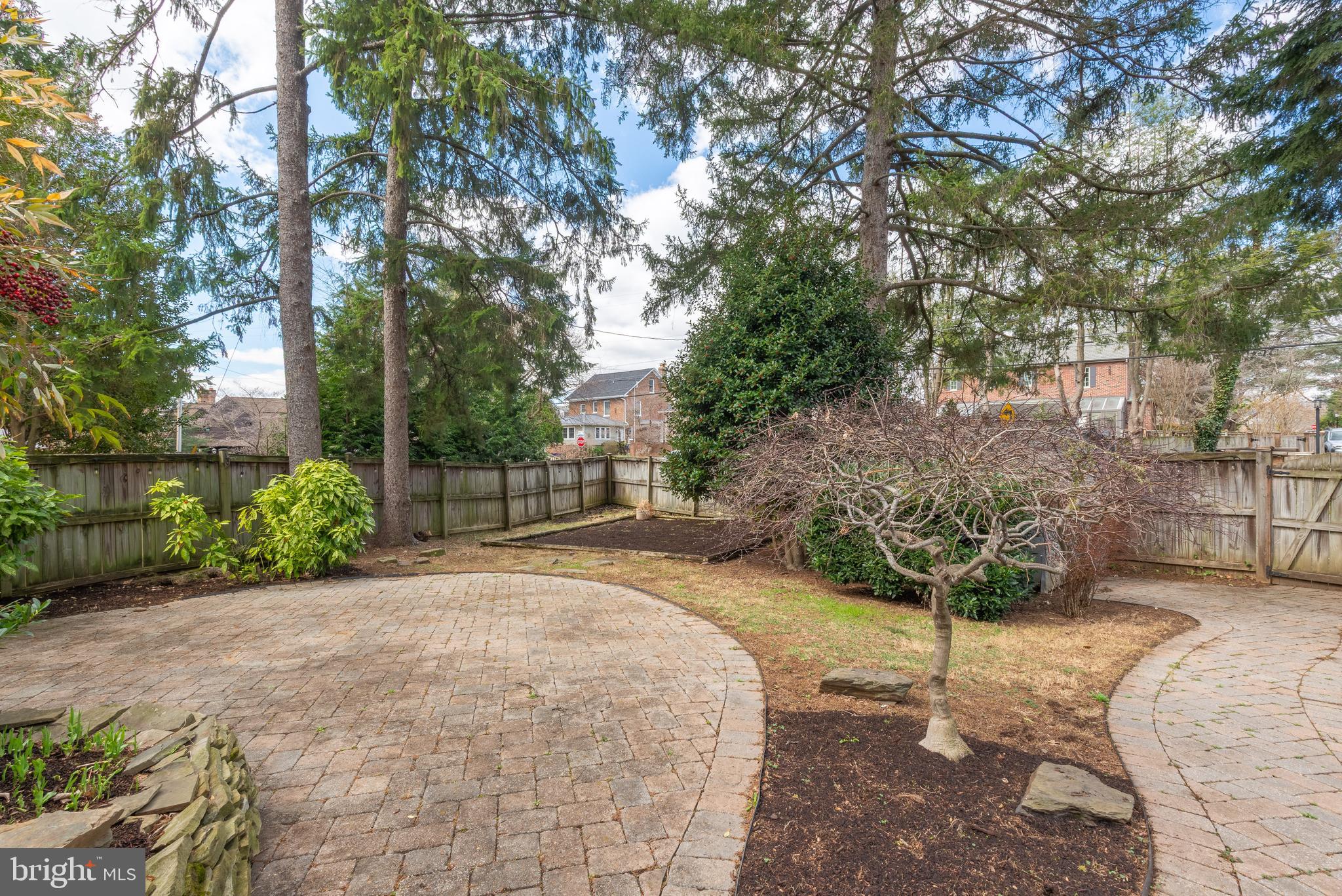 BAKER PARK - Residential Lease