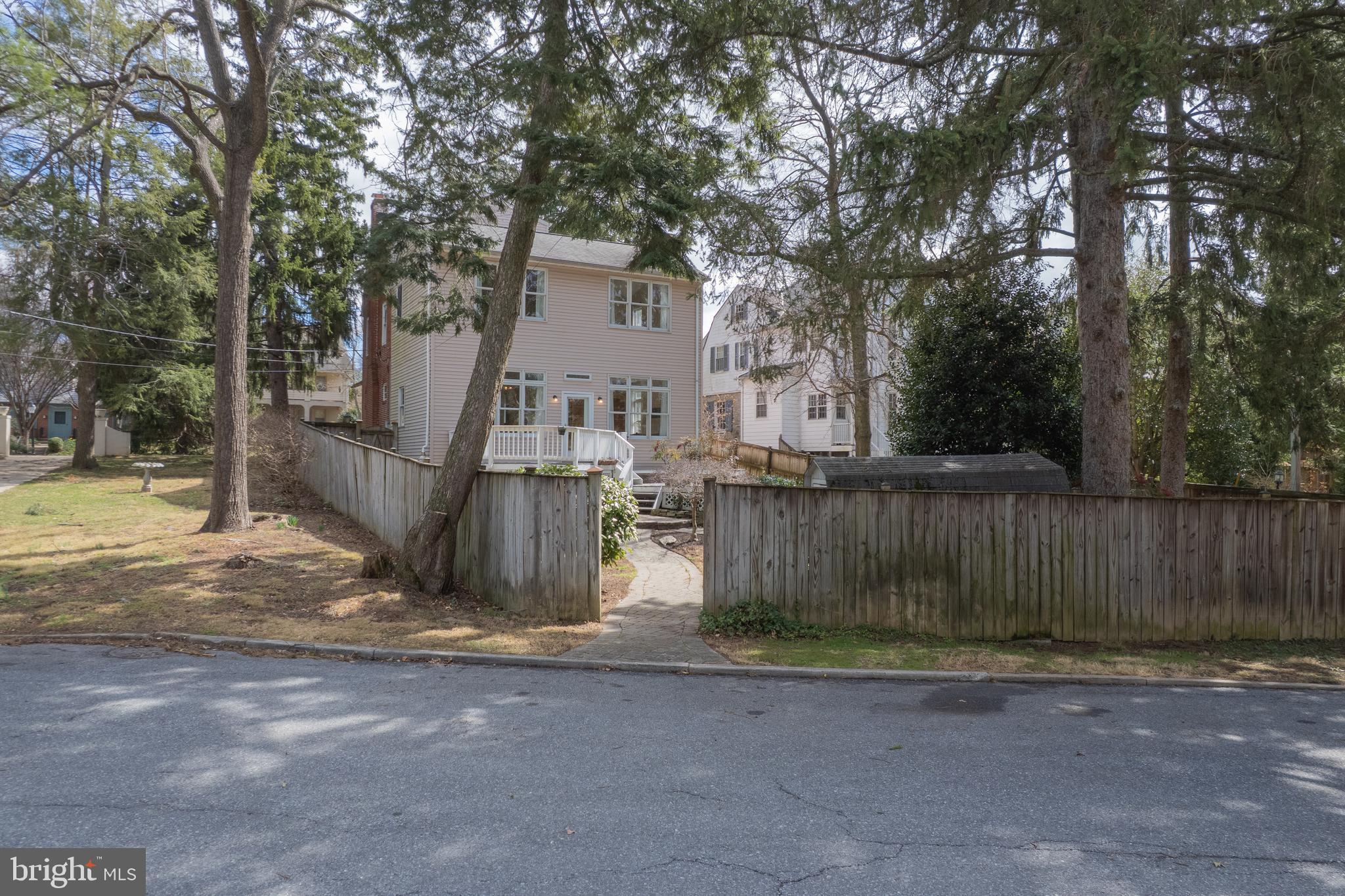 BAKER PARK - Residential Lease