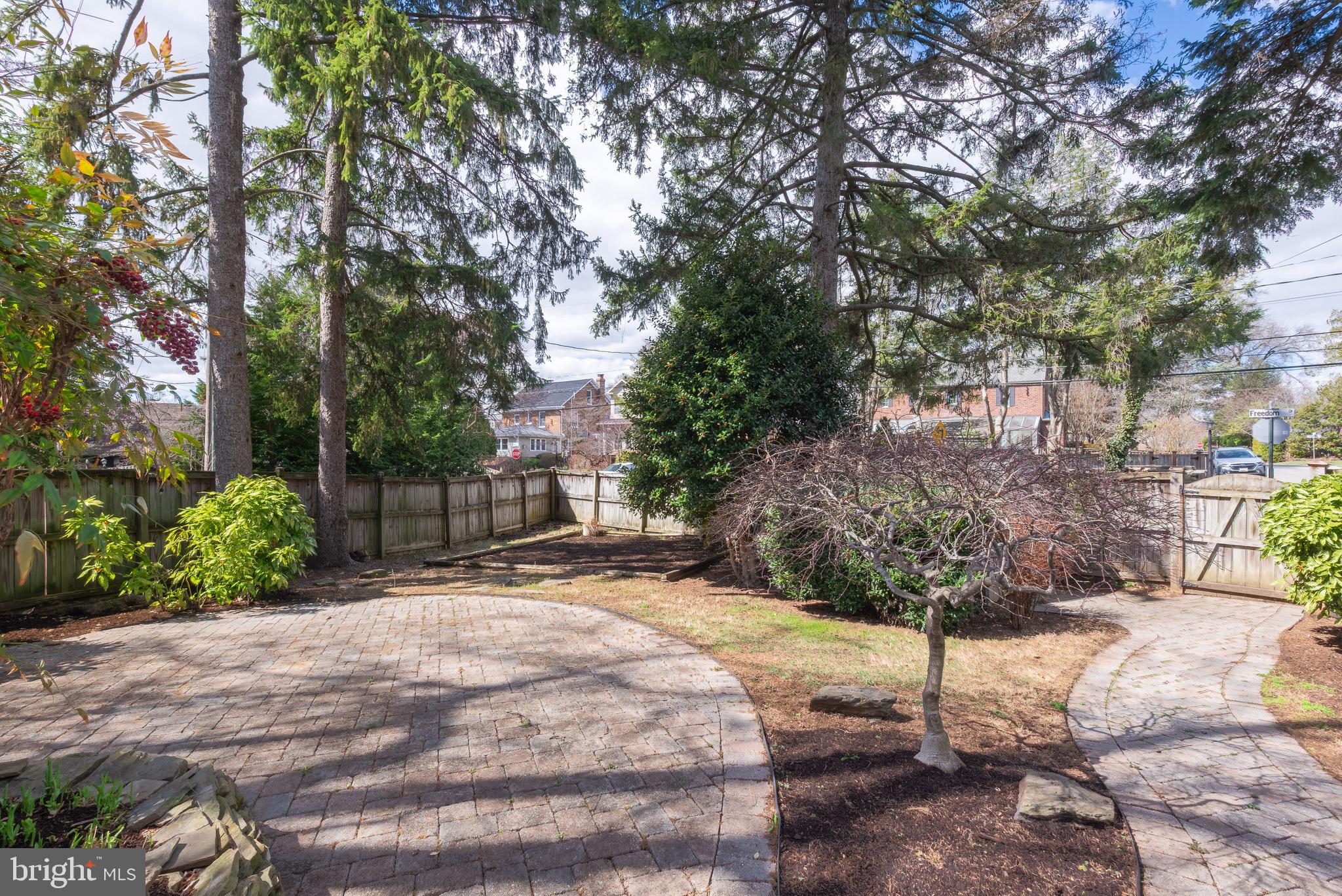 BAKER PARK - Residential Lease