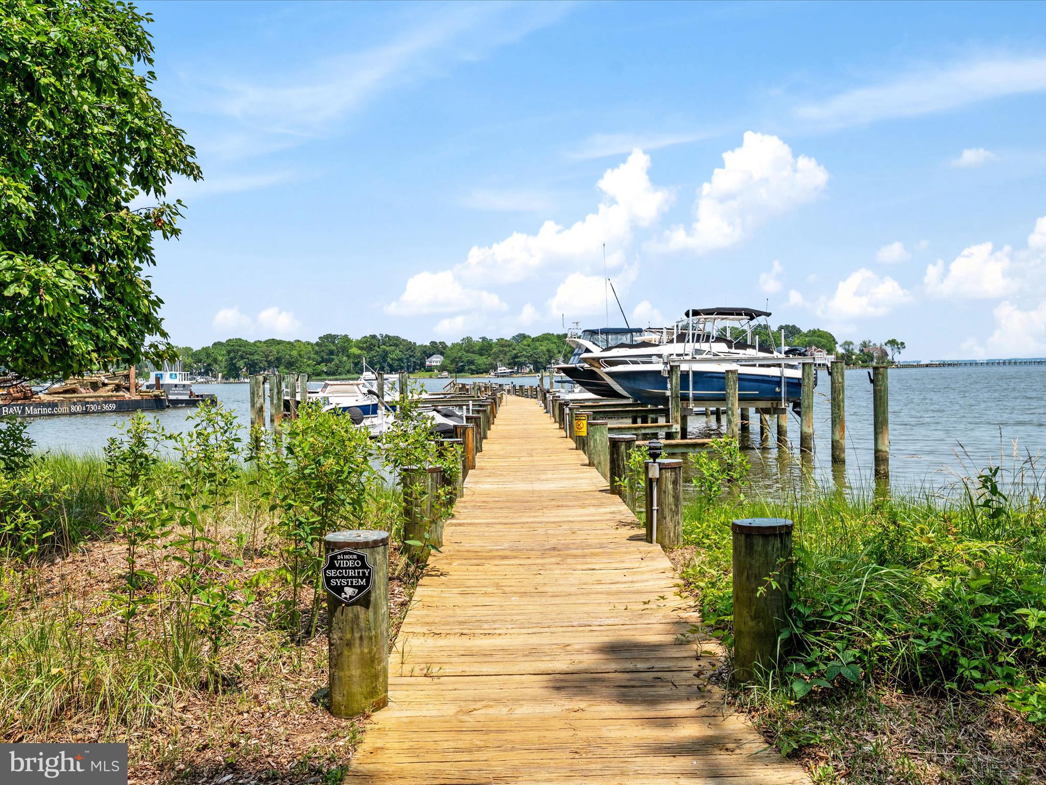 1507 GORDON COVE DRIVE