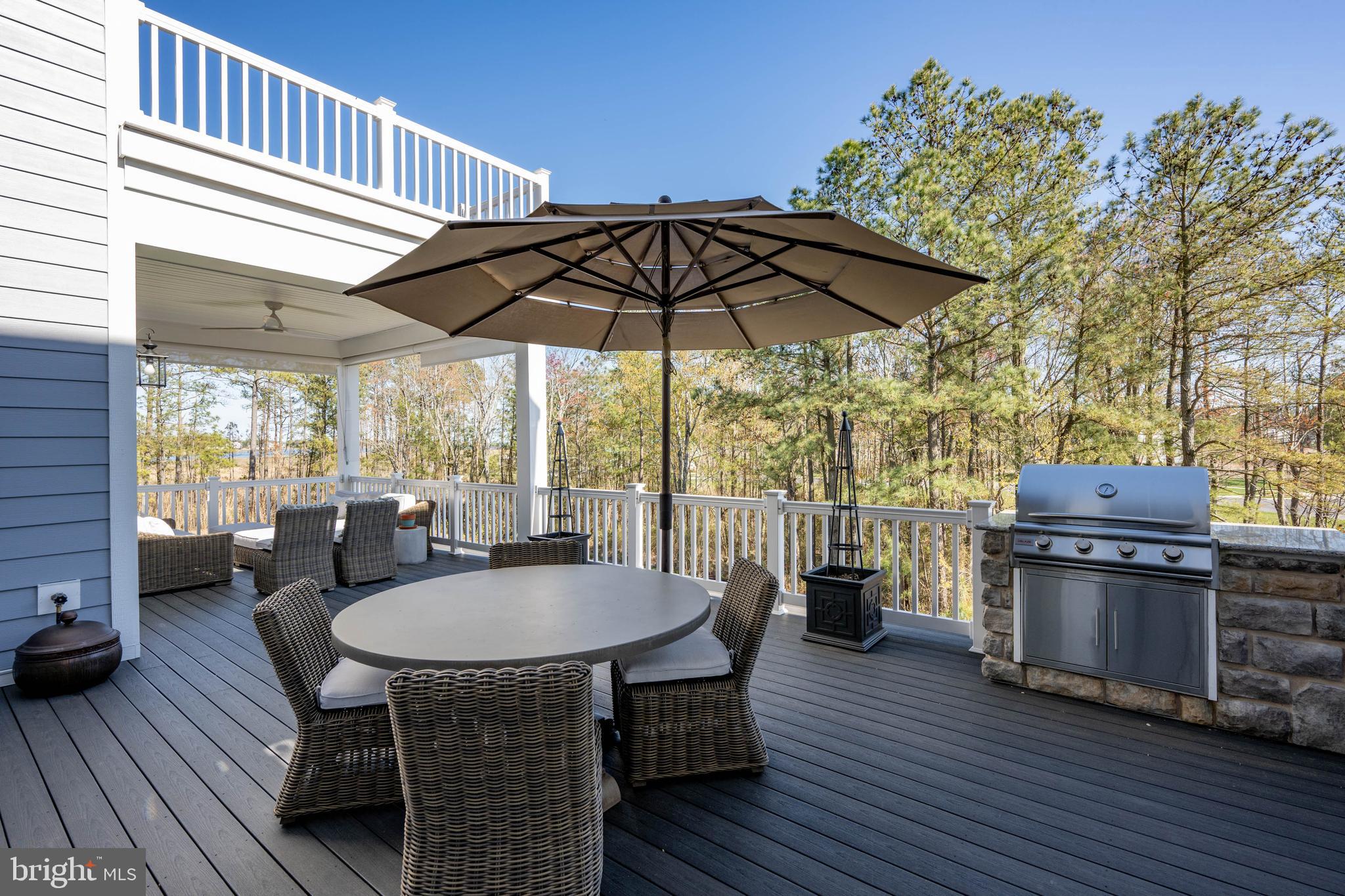 MARSH ISLAND IN LEWES - Residential