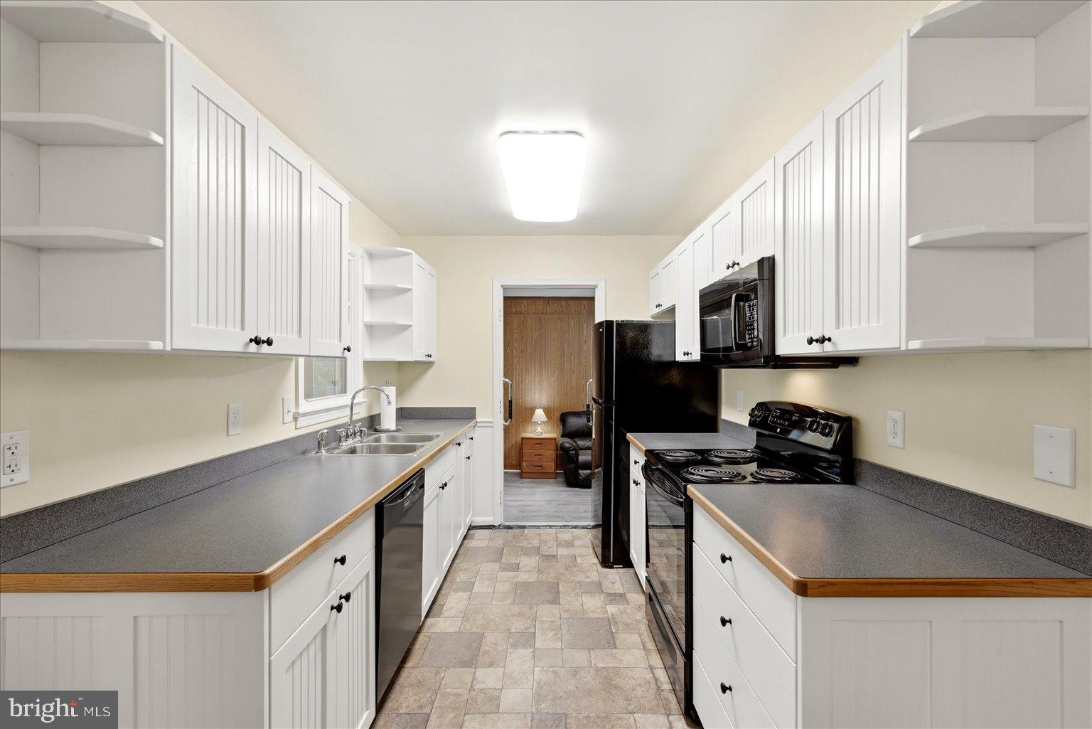 2603 SESKEY GLEN COURT