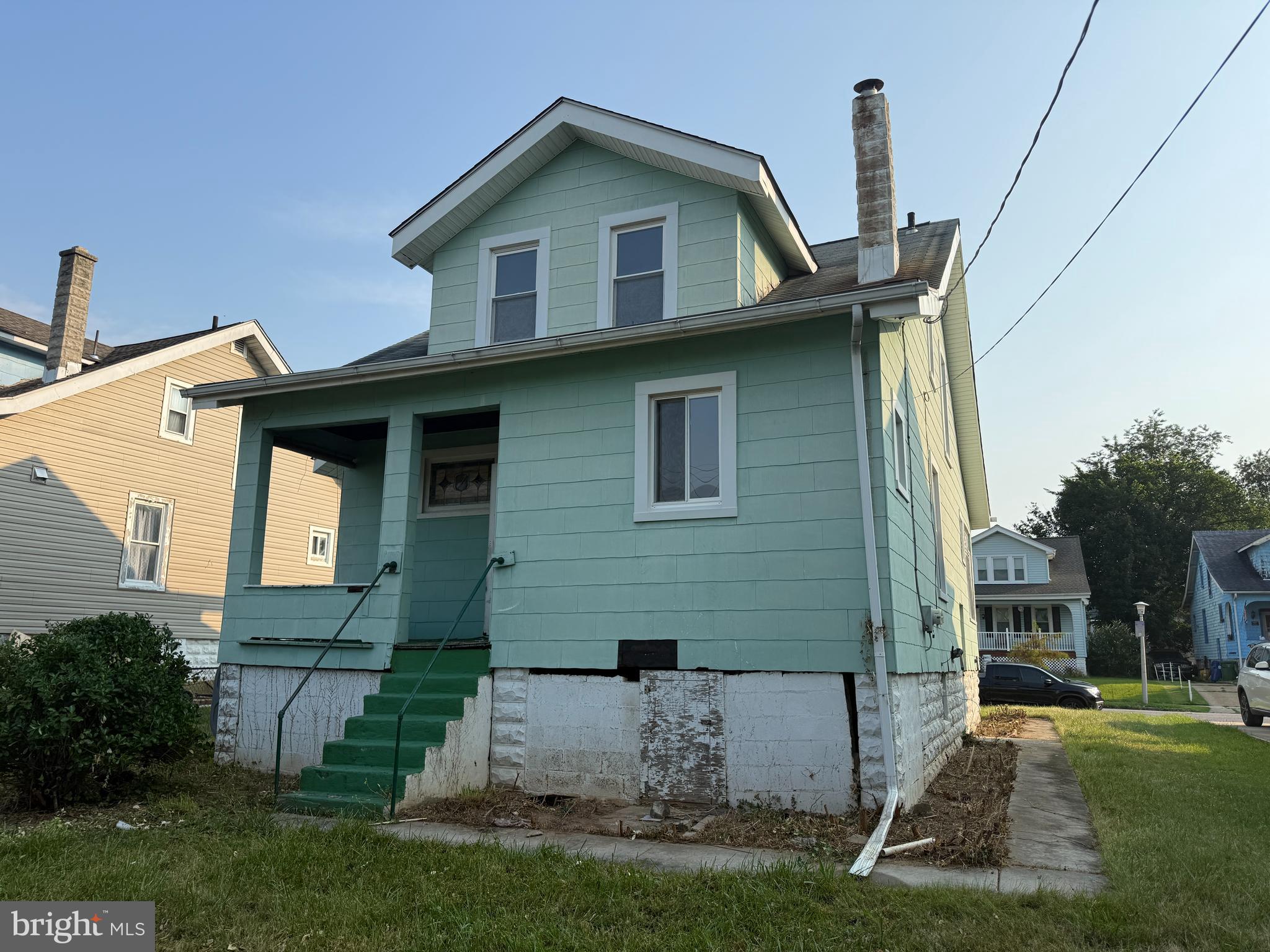 3005 HARVIEW AVENUE