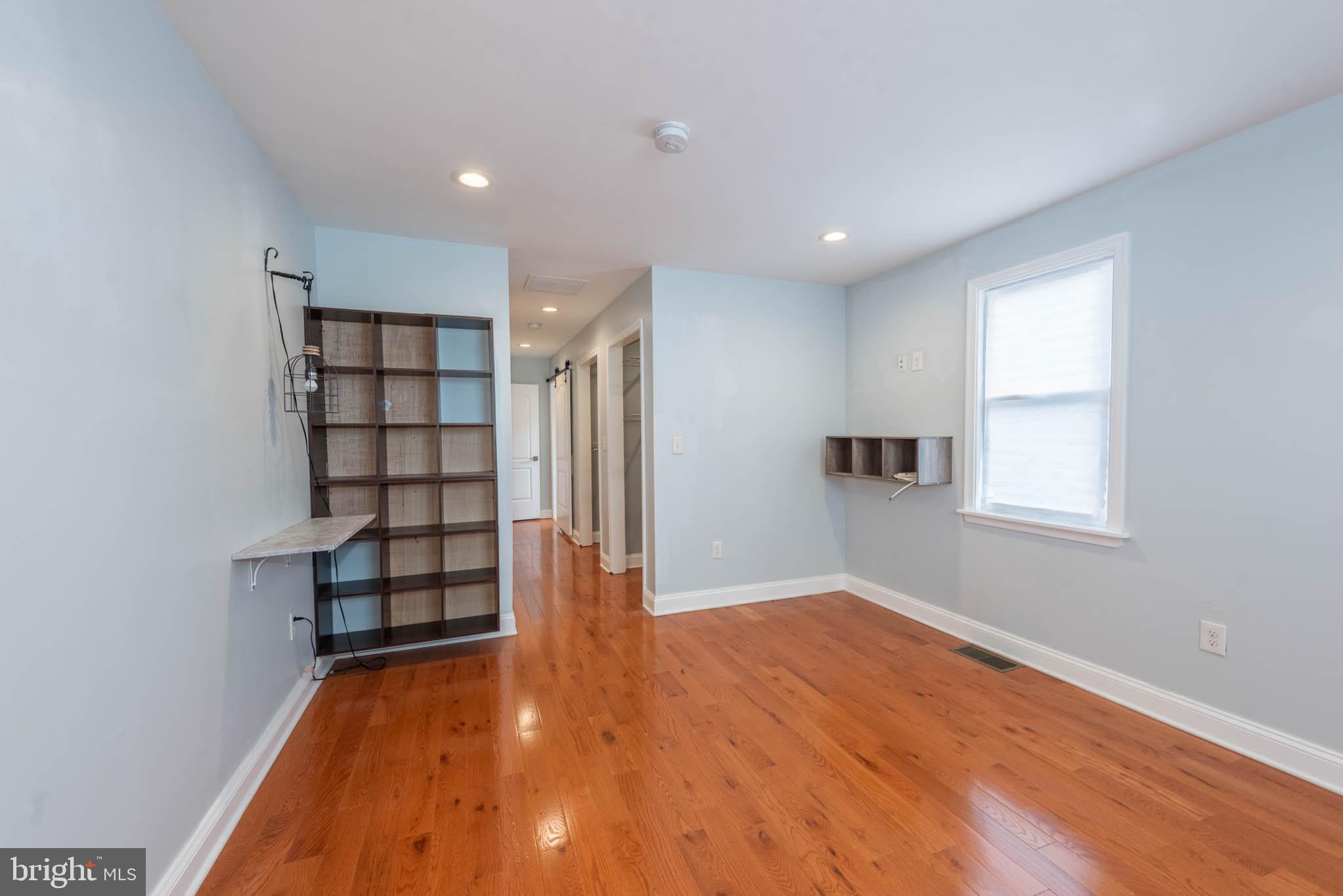 WASHINGTON VILLAGE - Residential