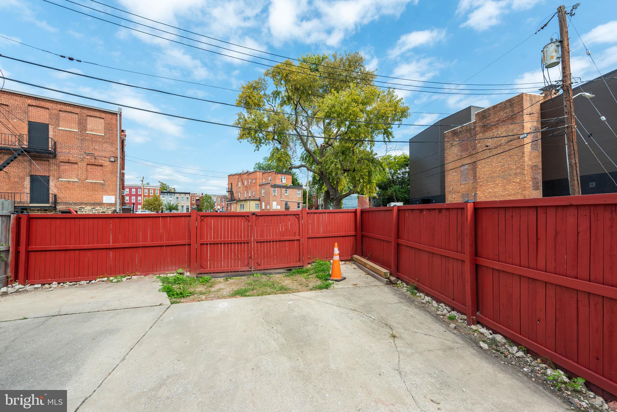 WASHINGTON VILLAGE - Residential