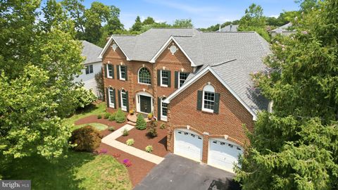 Photo of 19704 Stanford Hall Place, ASHBURN, VA 20147 (MLS # VALO2131058)