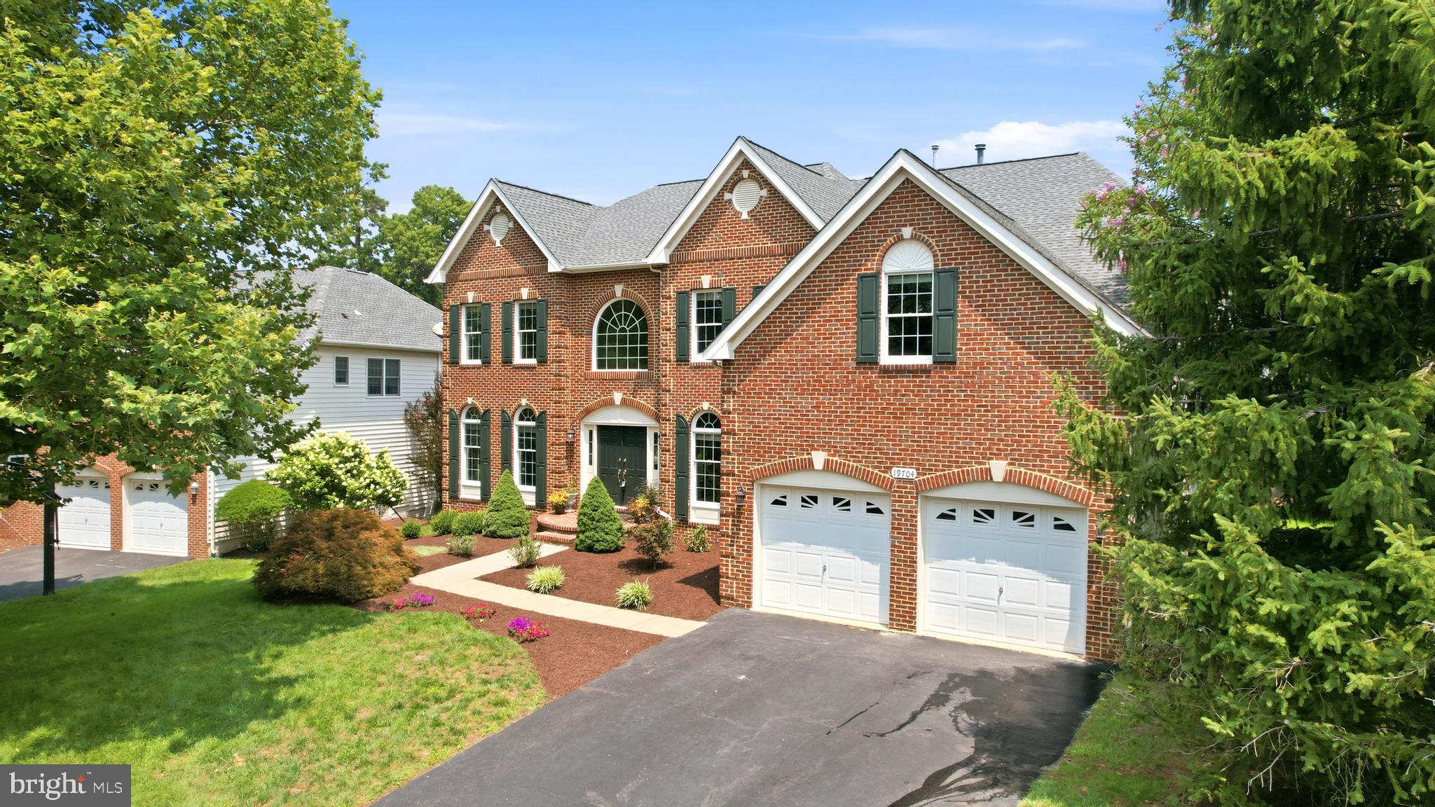 19704 STANFORD HALL PLACE