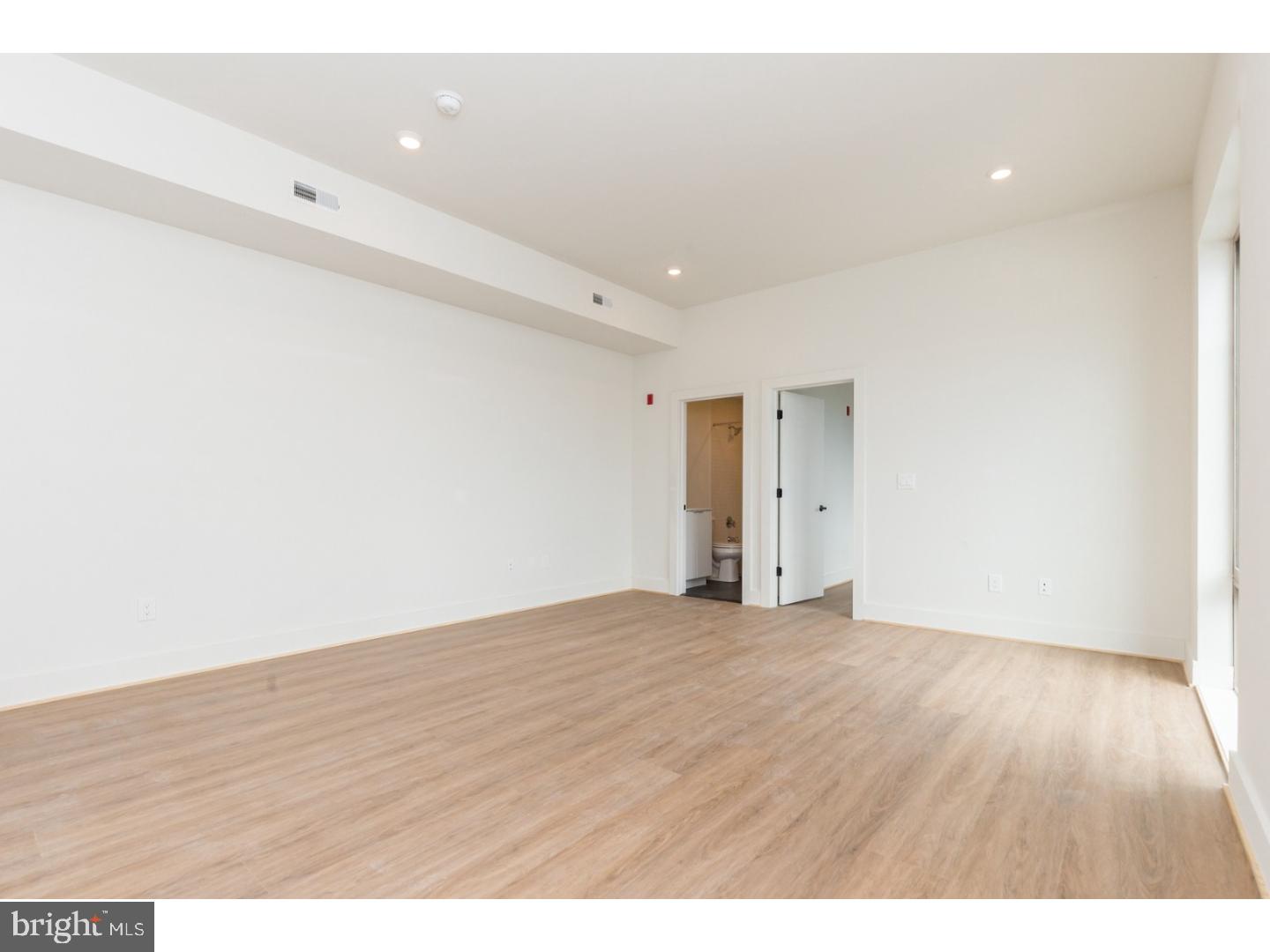 PASSYUNK SQUARE - Residential Lease