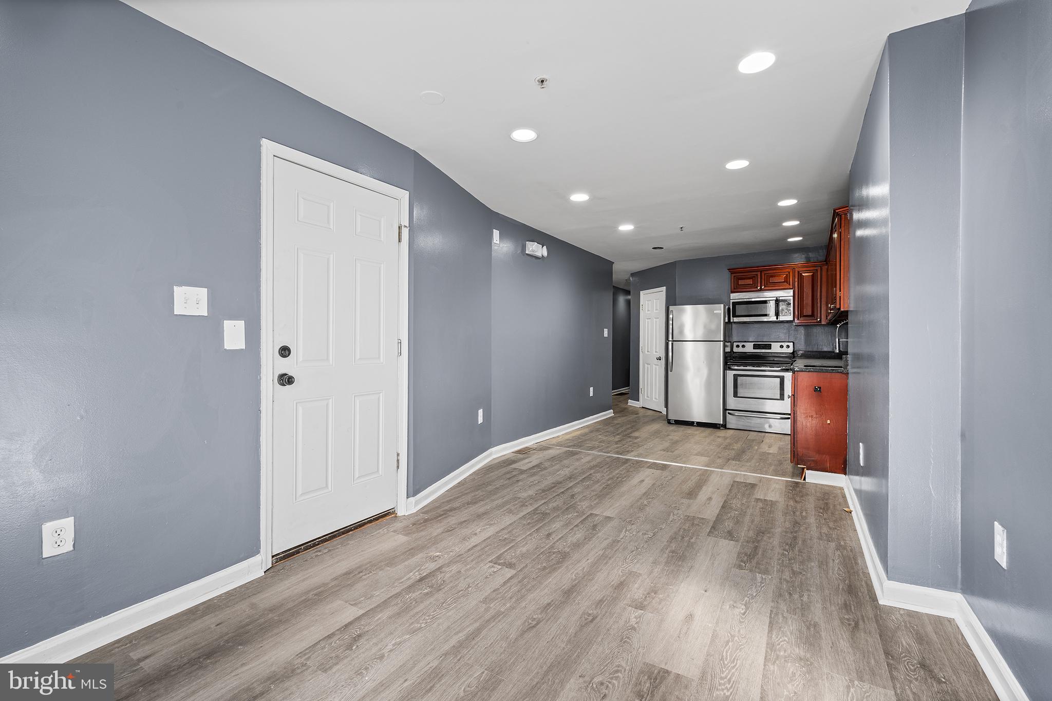2144 N 18TH STREET 1