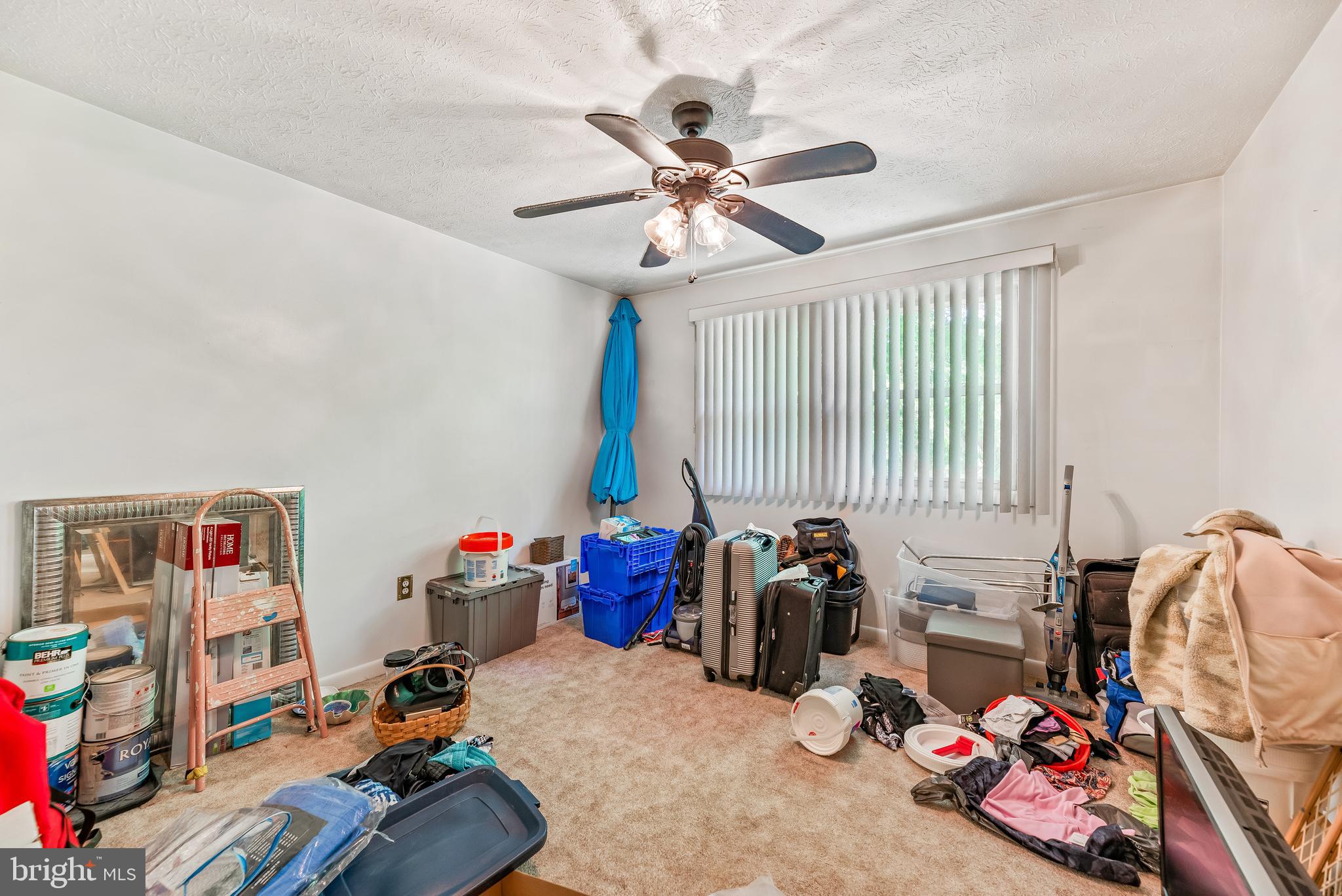 LAKE KARYLBROOK - Residential