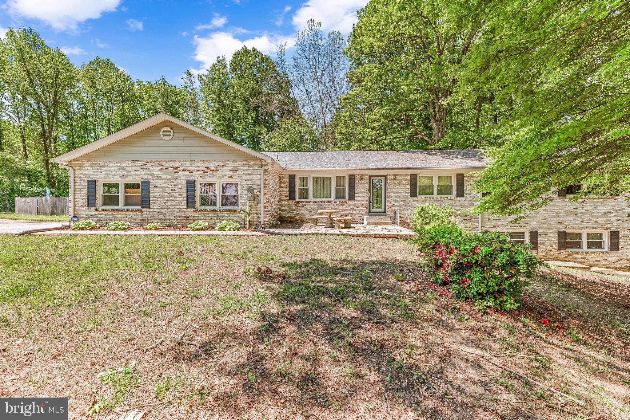 LAKE KARYLBROOK - Residential