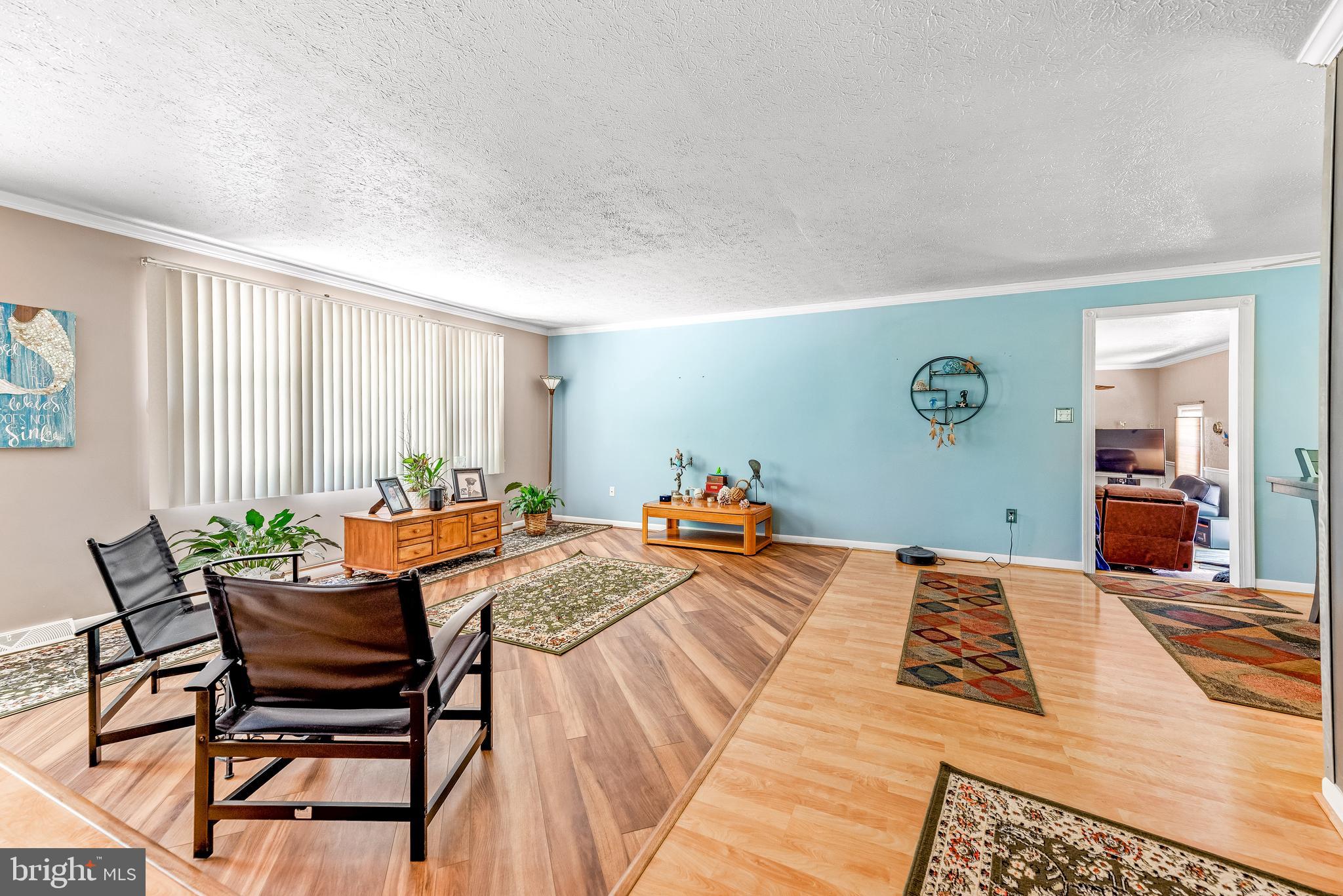 LAKE KARYLBROOK - Residential