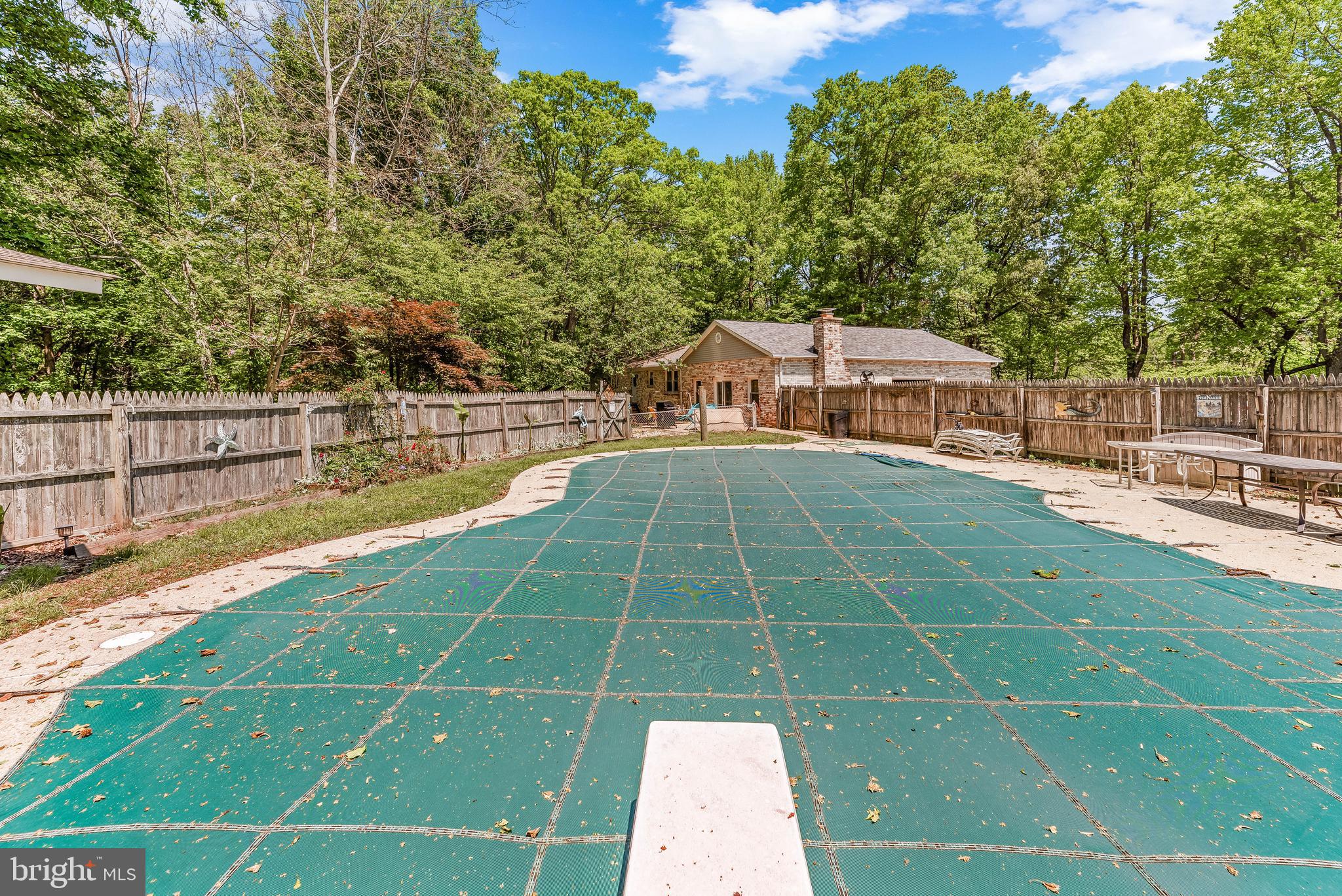 LAKE KARYLBROOK - Residential